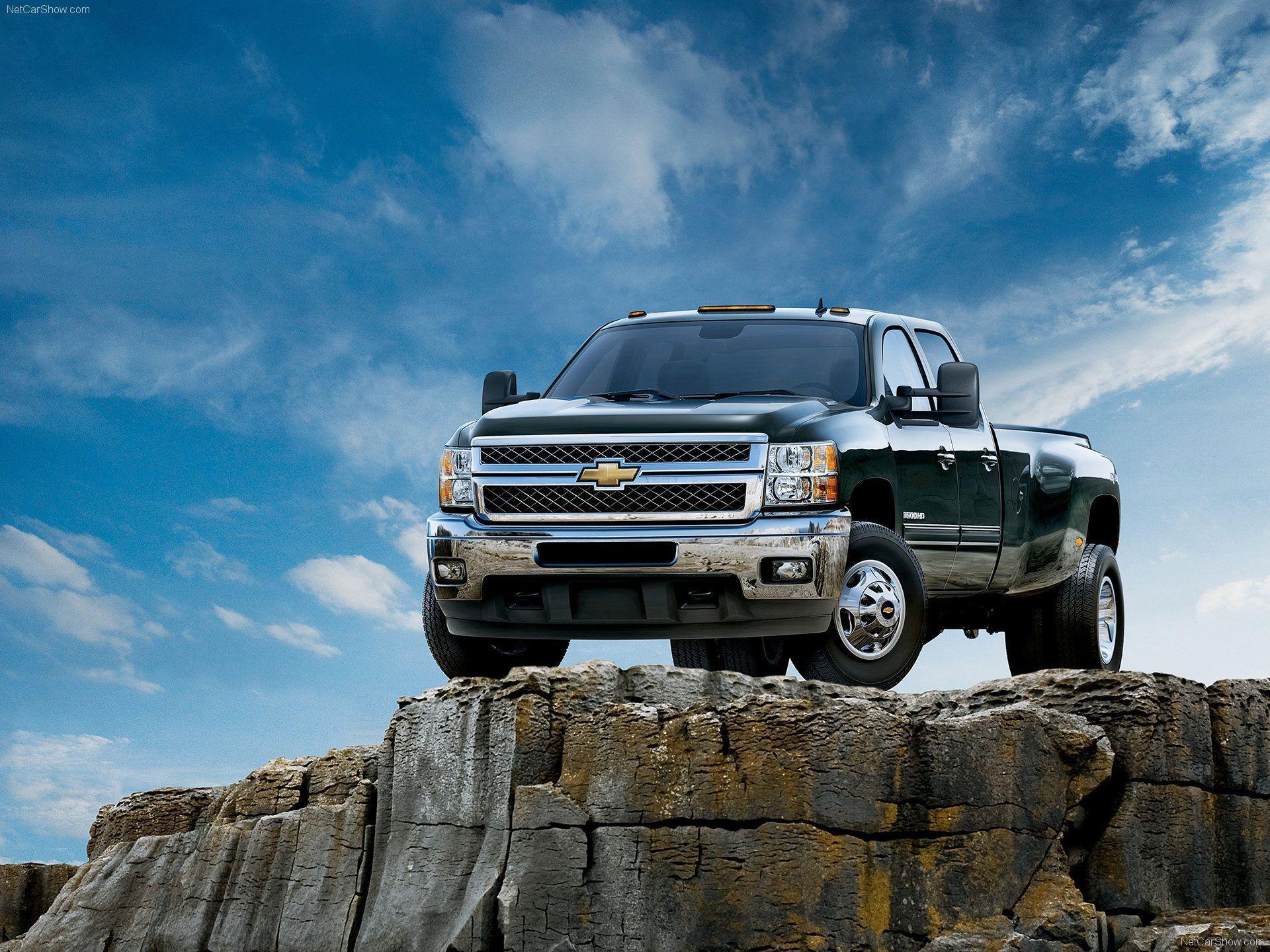 1920x1440 Chevy Silverado Wallpaper