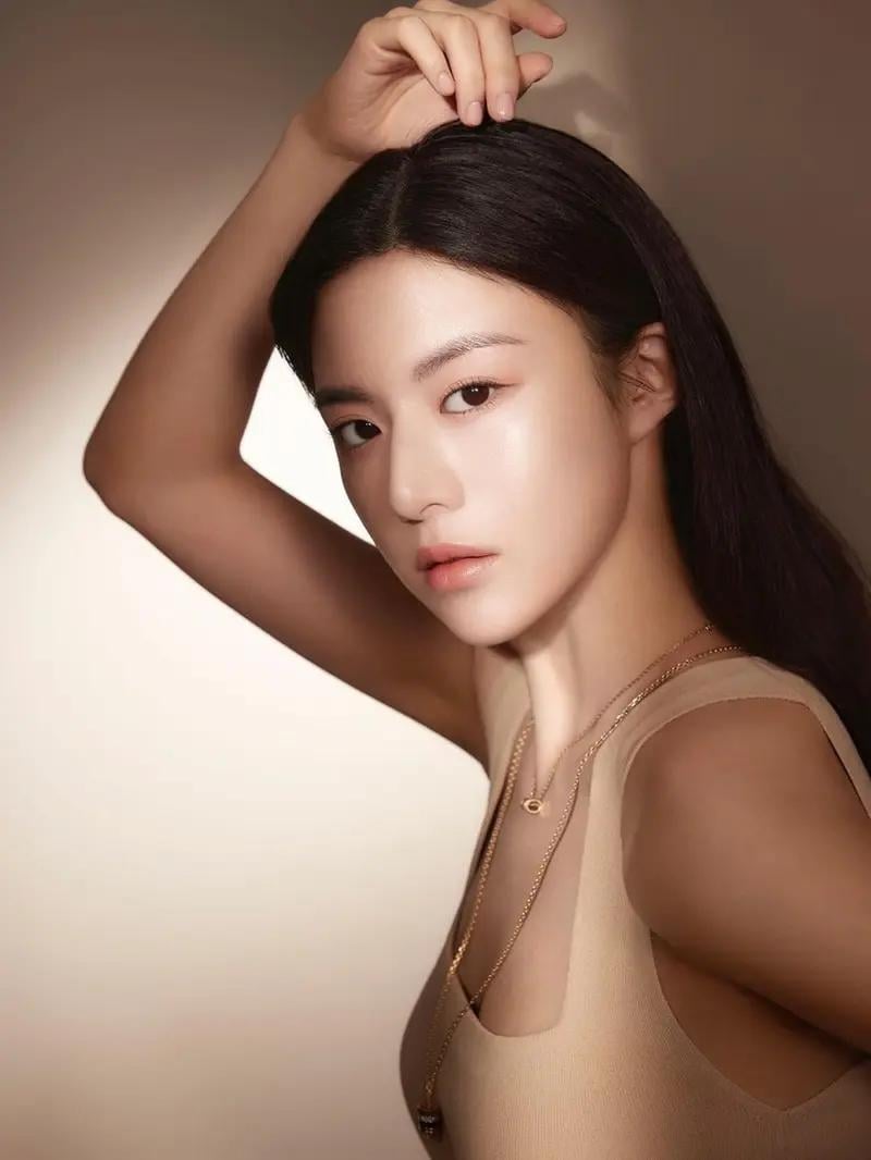 800x1066 Go Yoon Jung