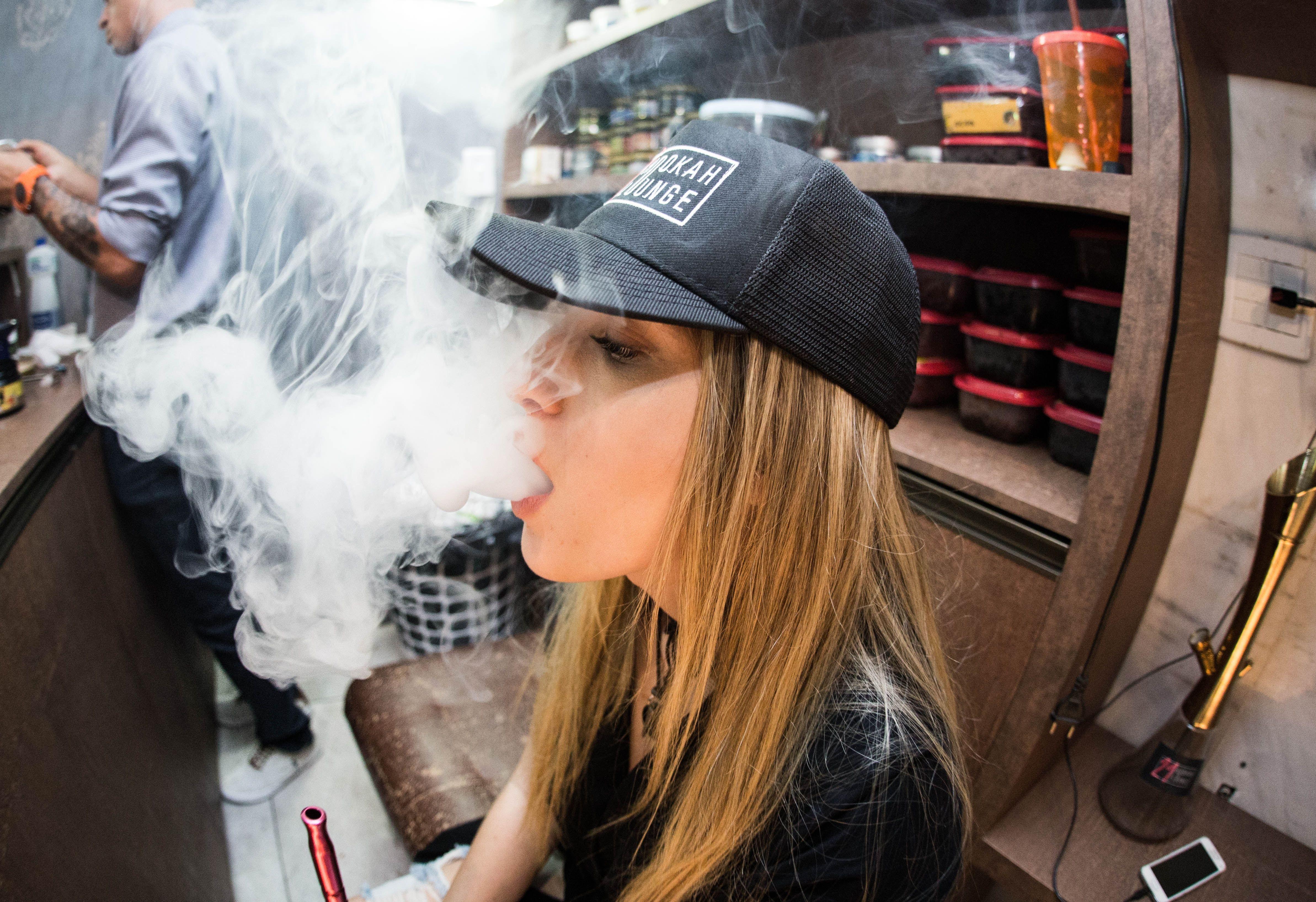 4771x3270 Woman Smoking Her Vape · Free