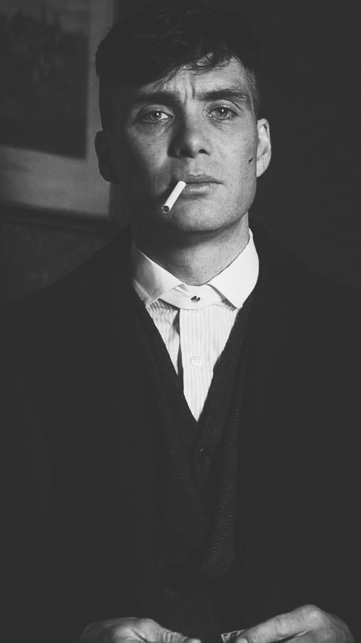 736x1309 Cillian Murphy in Peaky Blinders