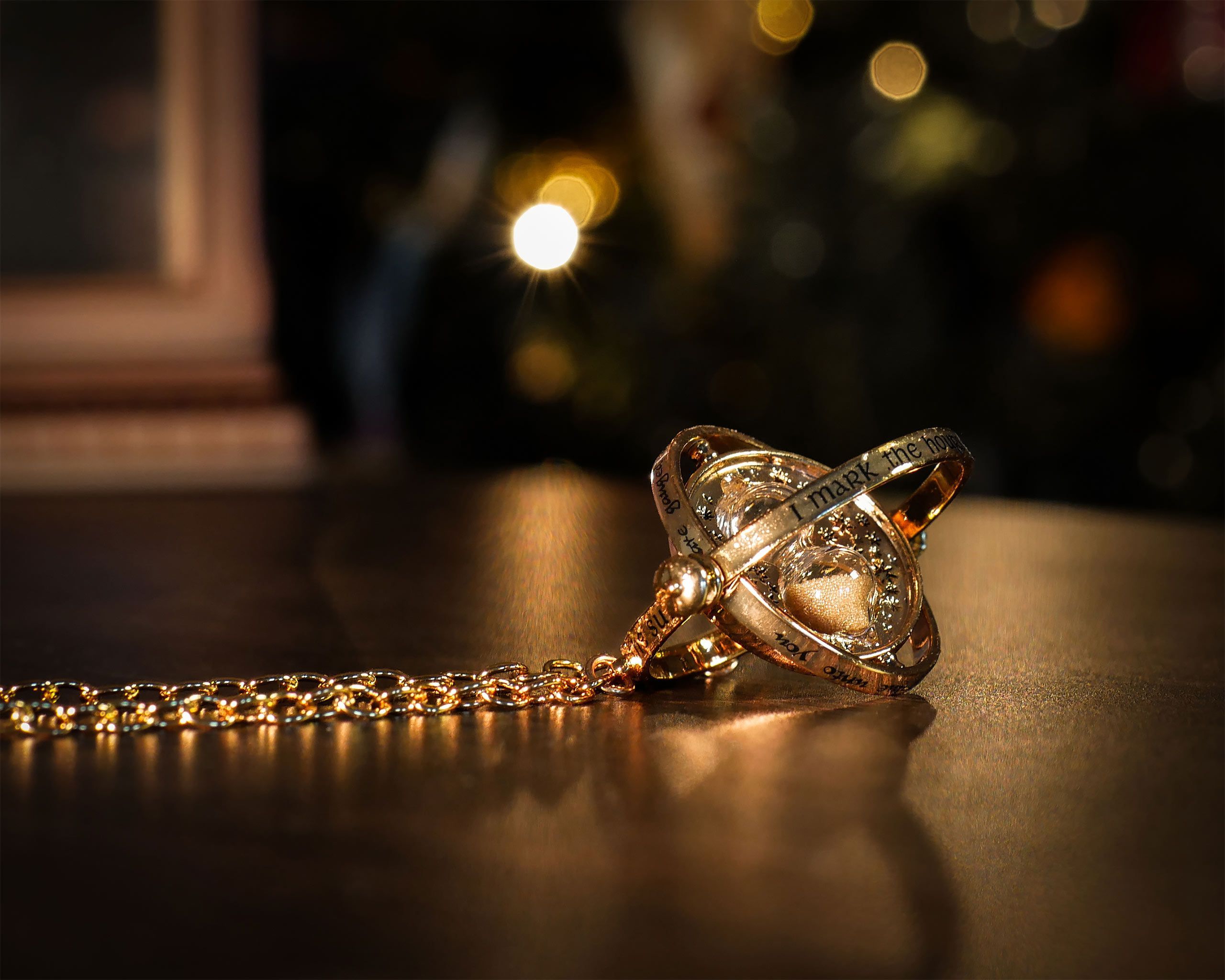 2560x2048 Hermione's Time Turner Original