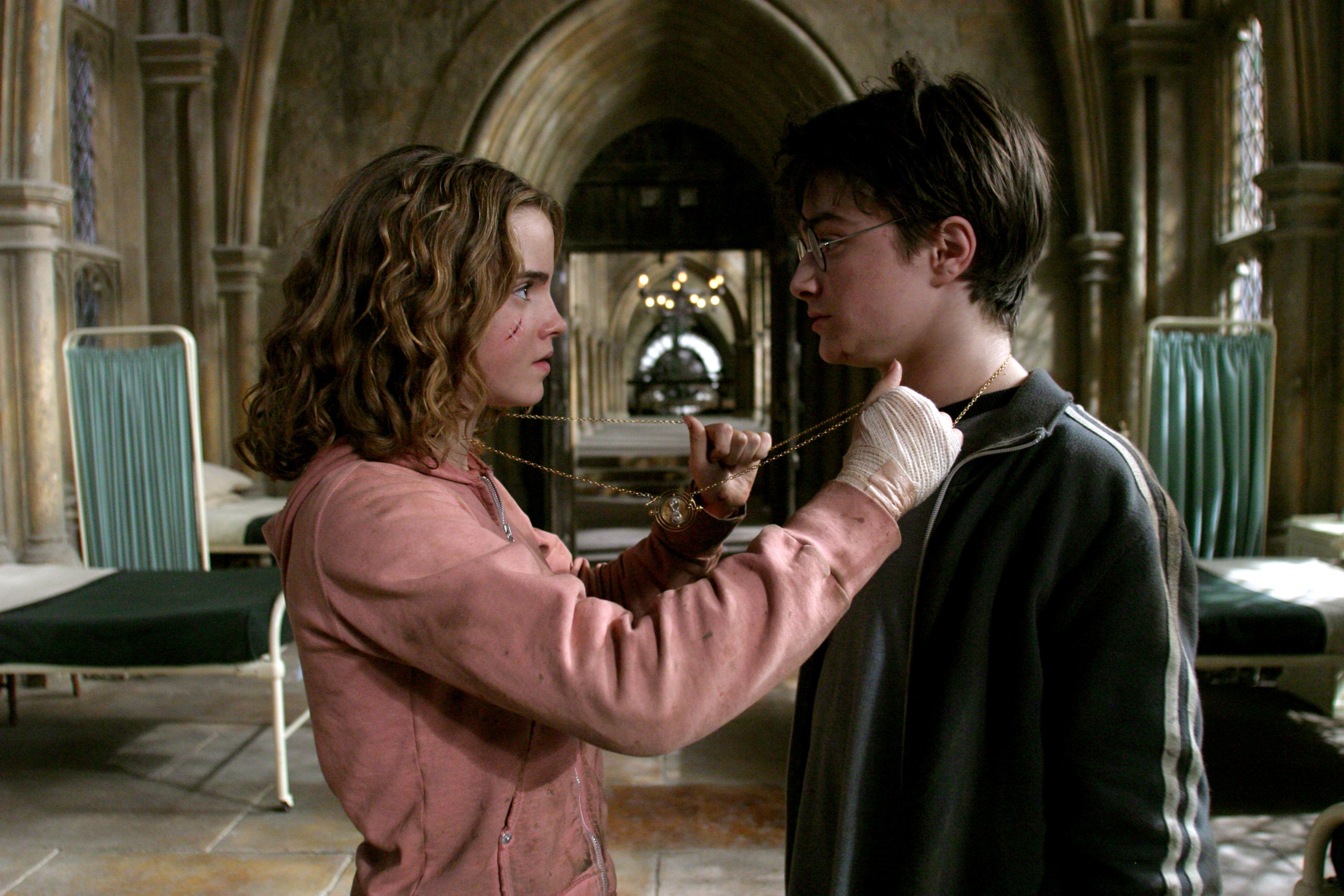 4000x2667 Hermione Granger