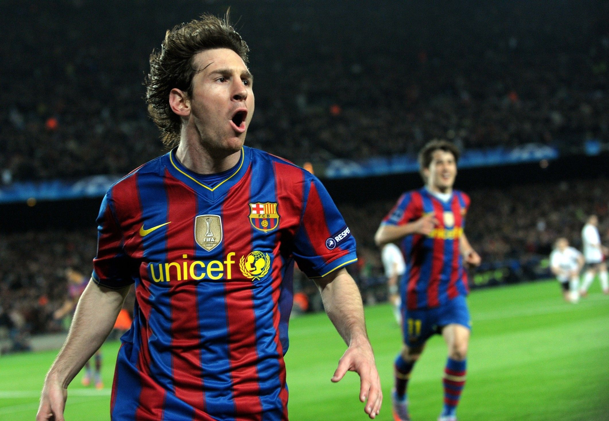 2122x1468 Soccer Wallpaper: Barcelona Celebration