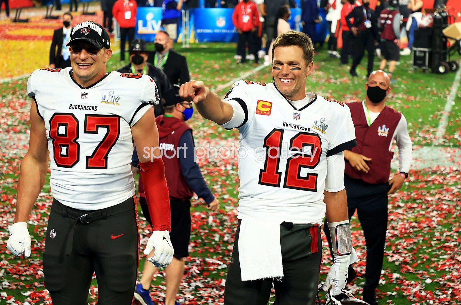 1600x1060 Rob Gronkowski & Tom Brady Super Bowl