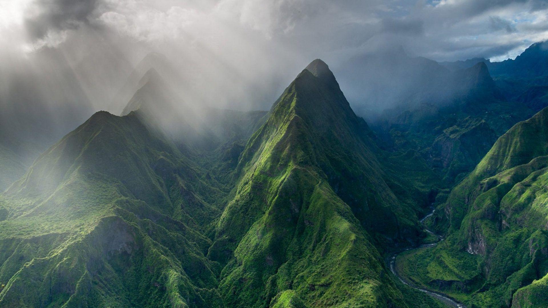 1920x1080 Green Mountain wallpaper