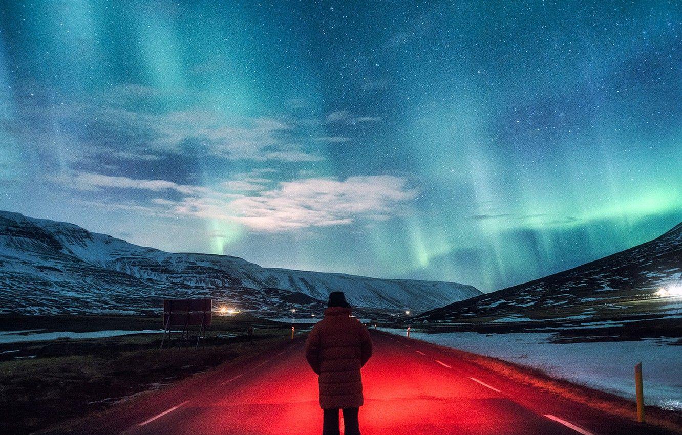 1332x850 Wallpaper road, man, red light, northern lights, aurora
