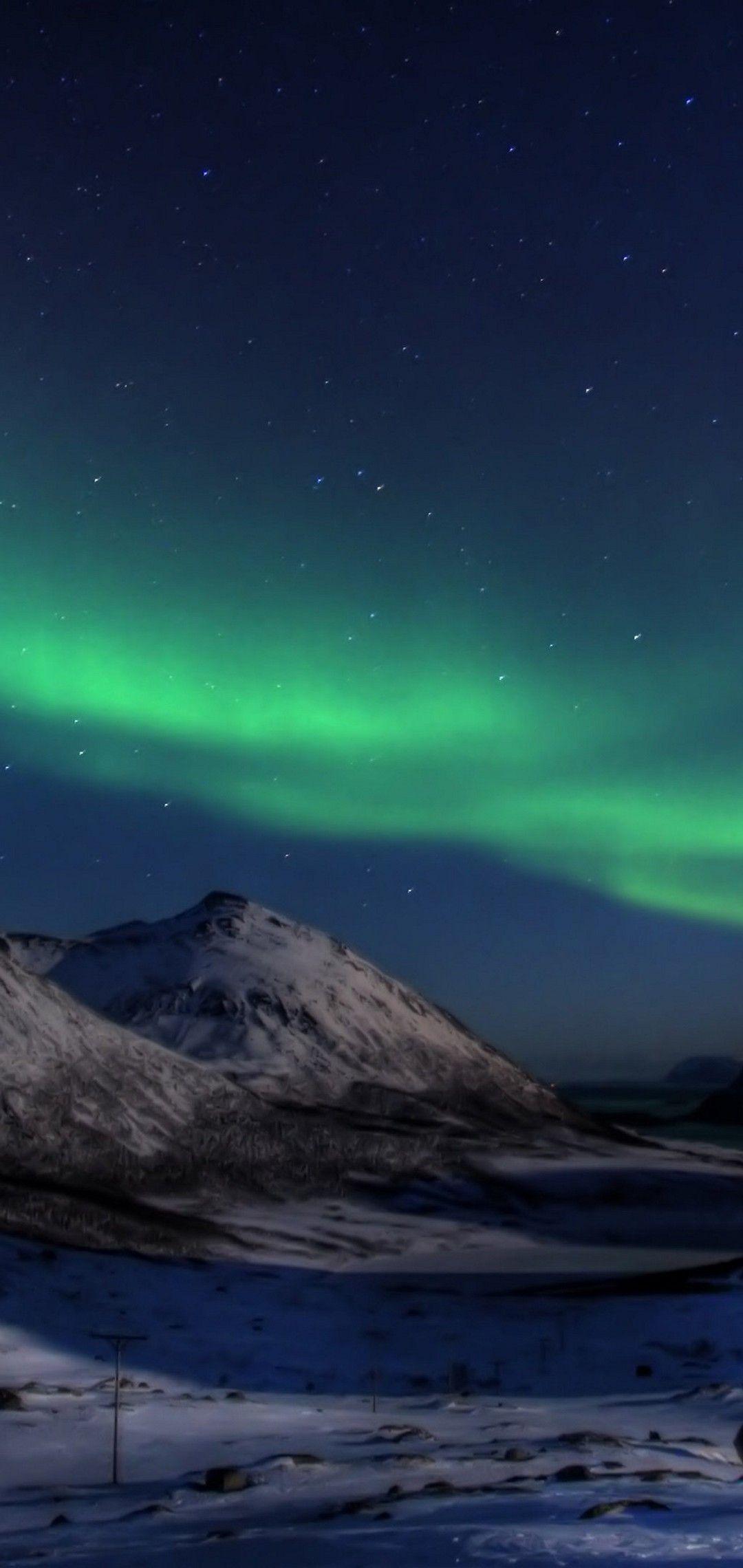 1080x2280 Aurora Borealis Wallpaper