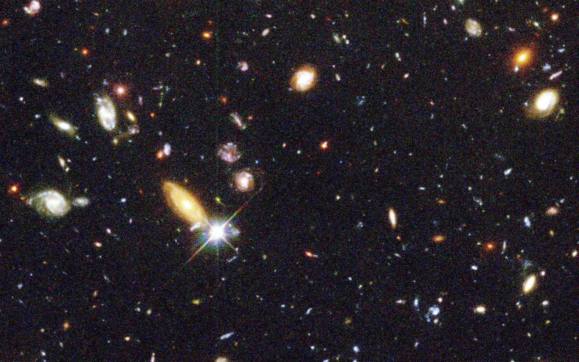 1920x1200 Space Image. Hubble Deep Field Image Unveils Myriad Galaxies Back to the Beginning of Time