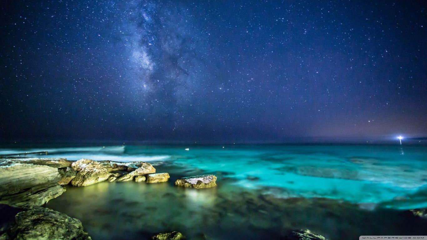 1366x768 Ocean HD Wallpaper