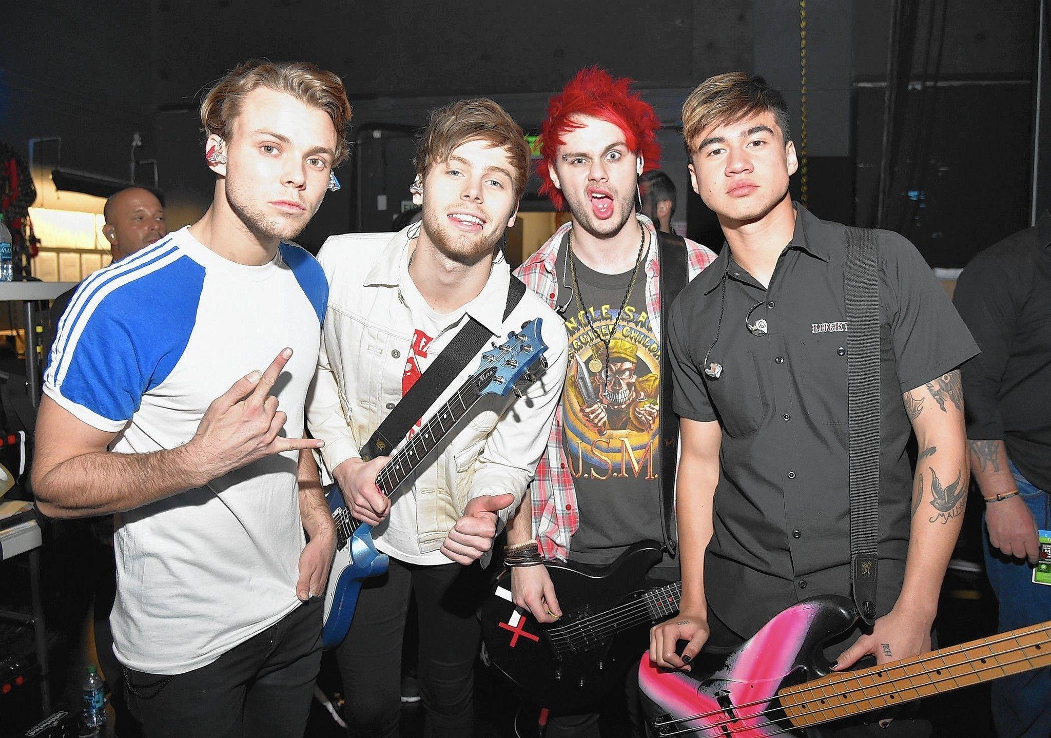 2048x1438 Seconds Of Summer Wallpaper High Quality