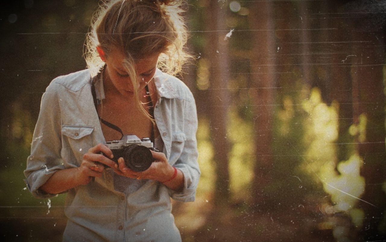 1280x804 Cute Blonde Photographer wallpaper. Cute Blonde