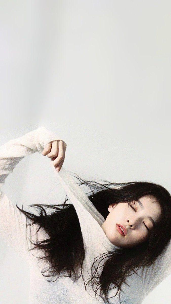 675x1200 Red Velvet♥️Wallpaper