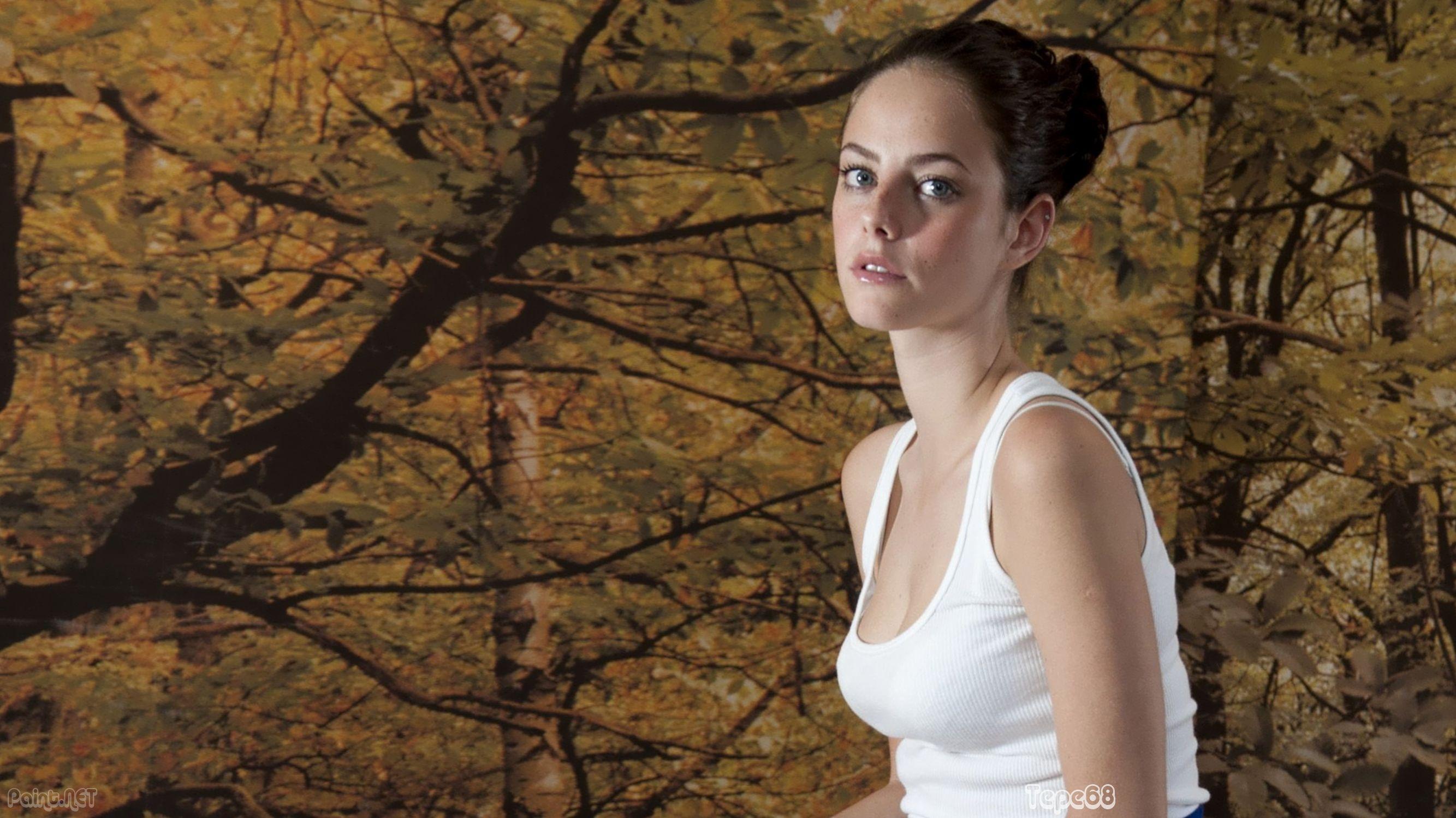2667x1500 Kaya Scodelario, Tải xuống hình nền & nền HD