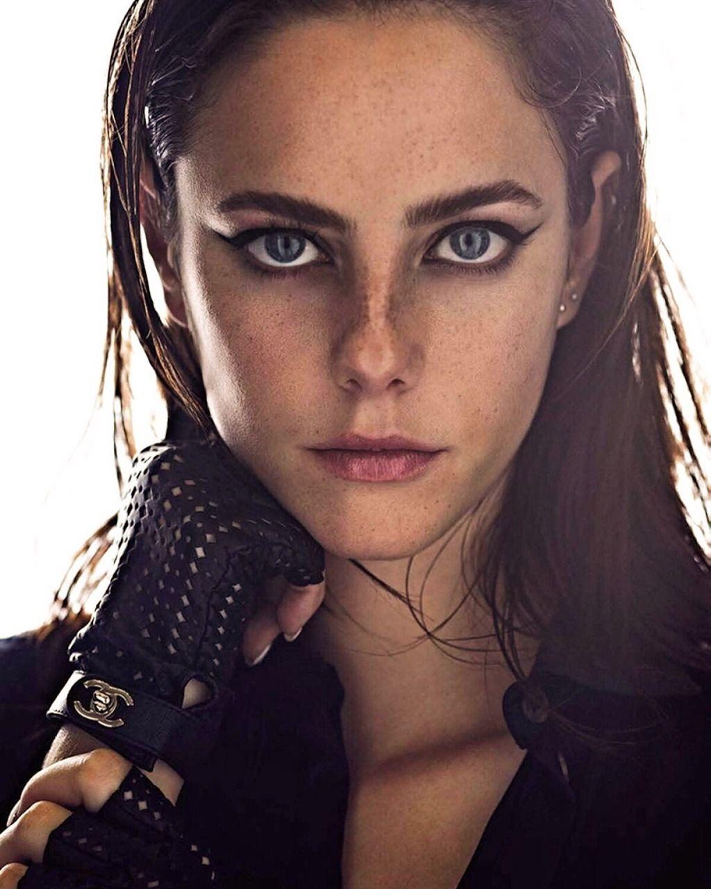 Tóc Kaya Scodelario 1024x1280 - Hình ảnh quyến rũ nóng bỏng và HD mới nhất