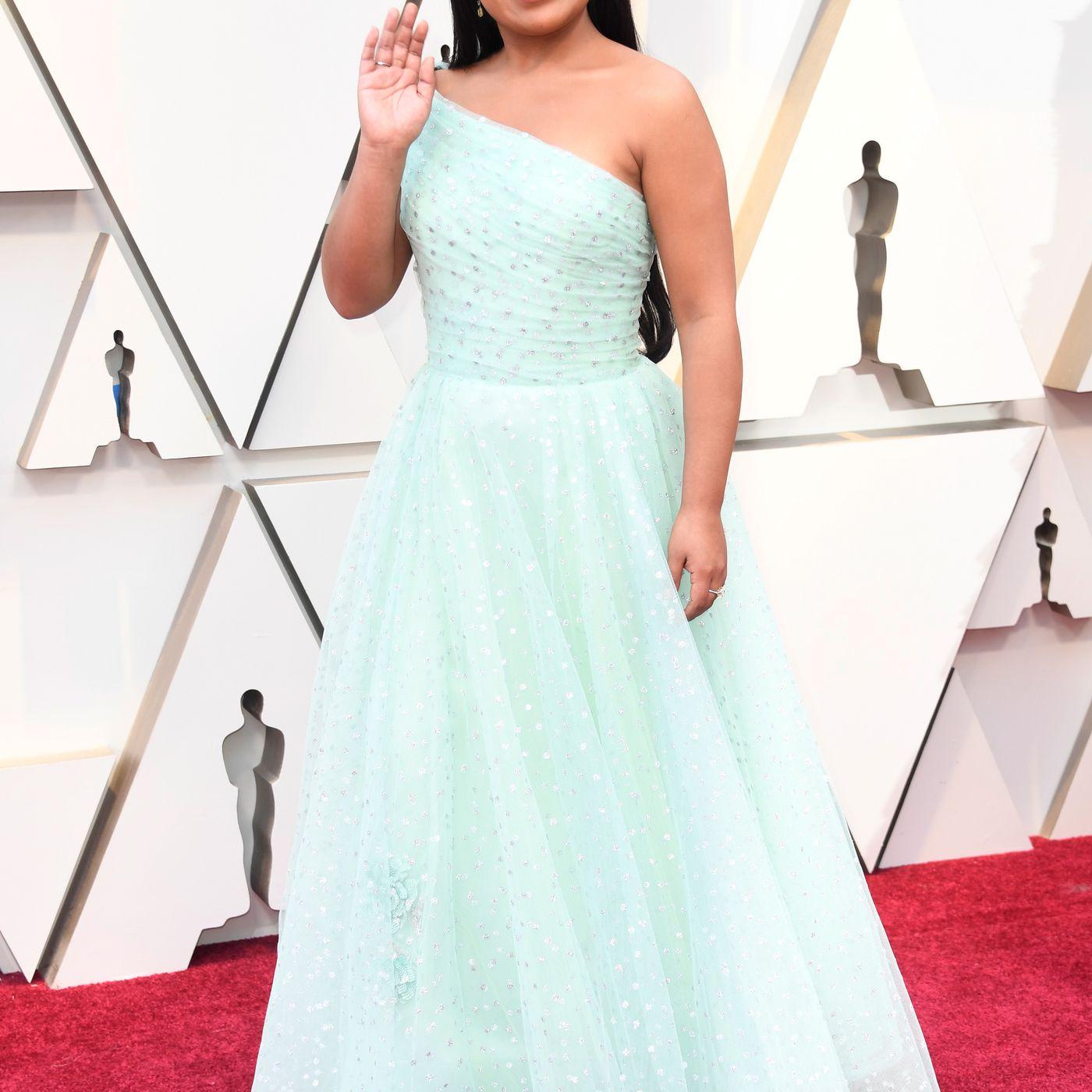1400x1400 Oscars 2019: Yalitza Aparicio arrives on red carpet