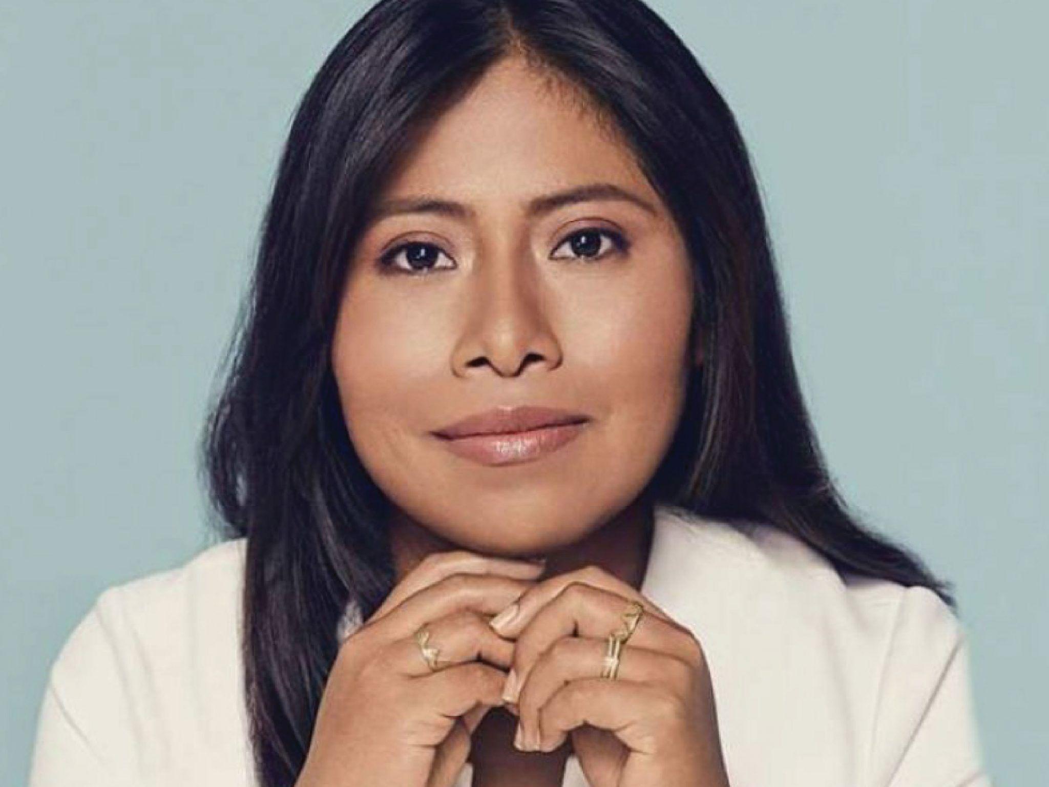 2048x1536 Yalitza Aparicio