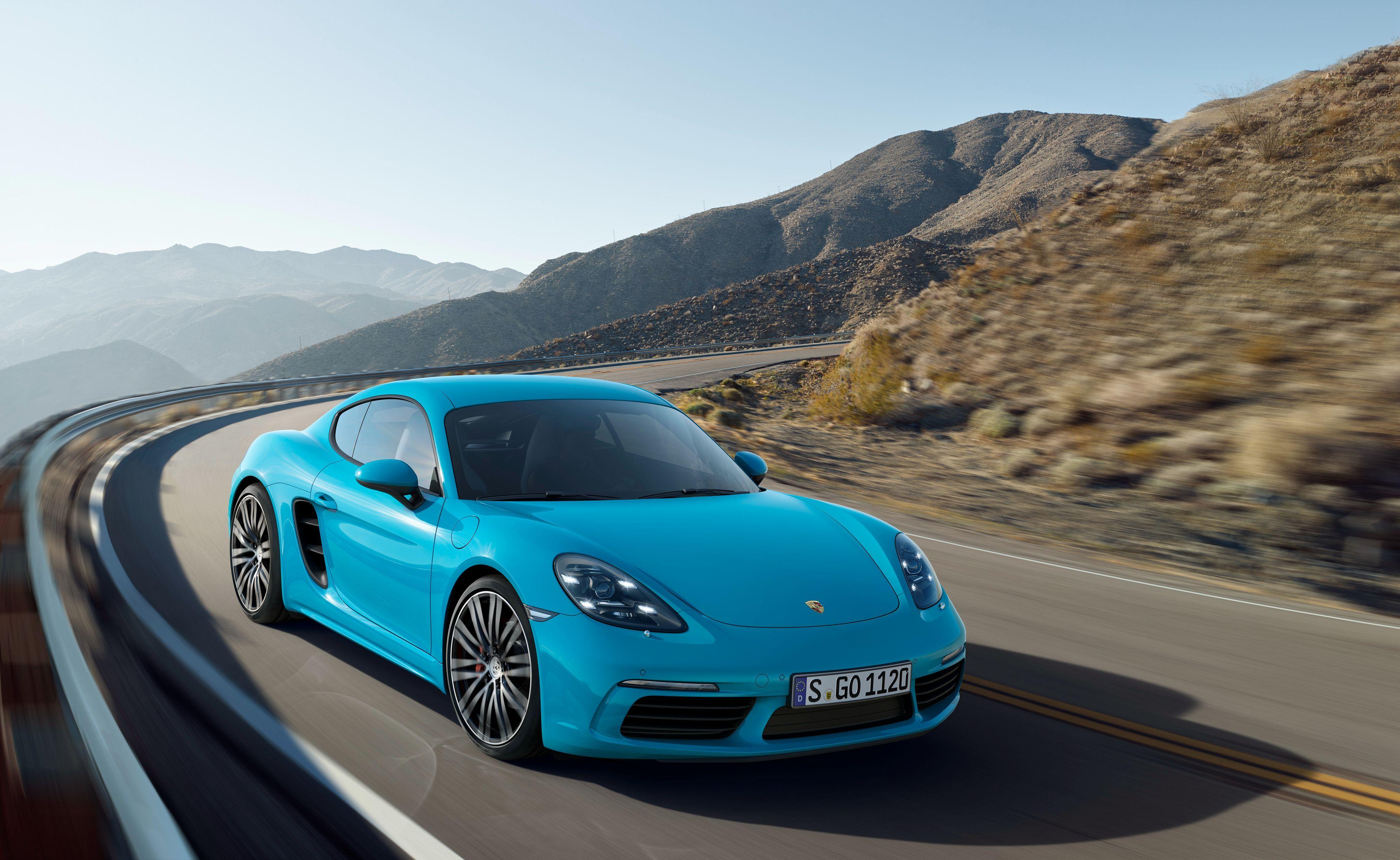 4096x2515 Porsche 718 Cayman Wallpaper