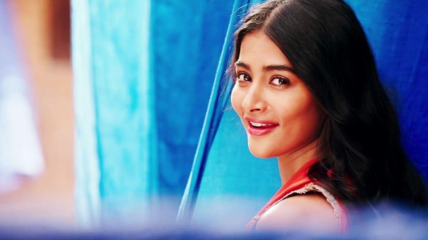 1366x768 Pooja Hegde Wallpaper 22 X 768