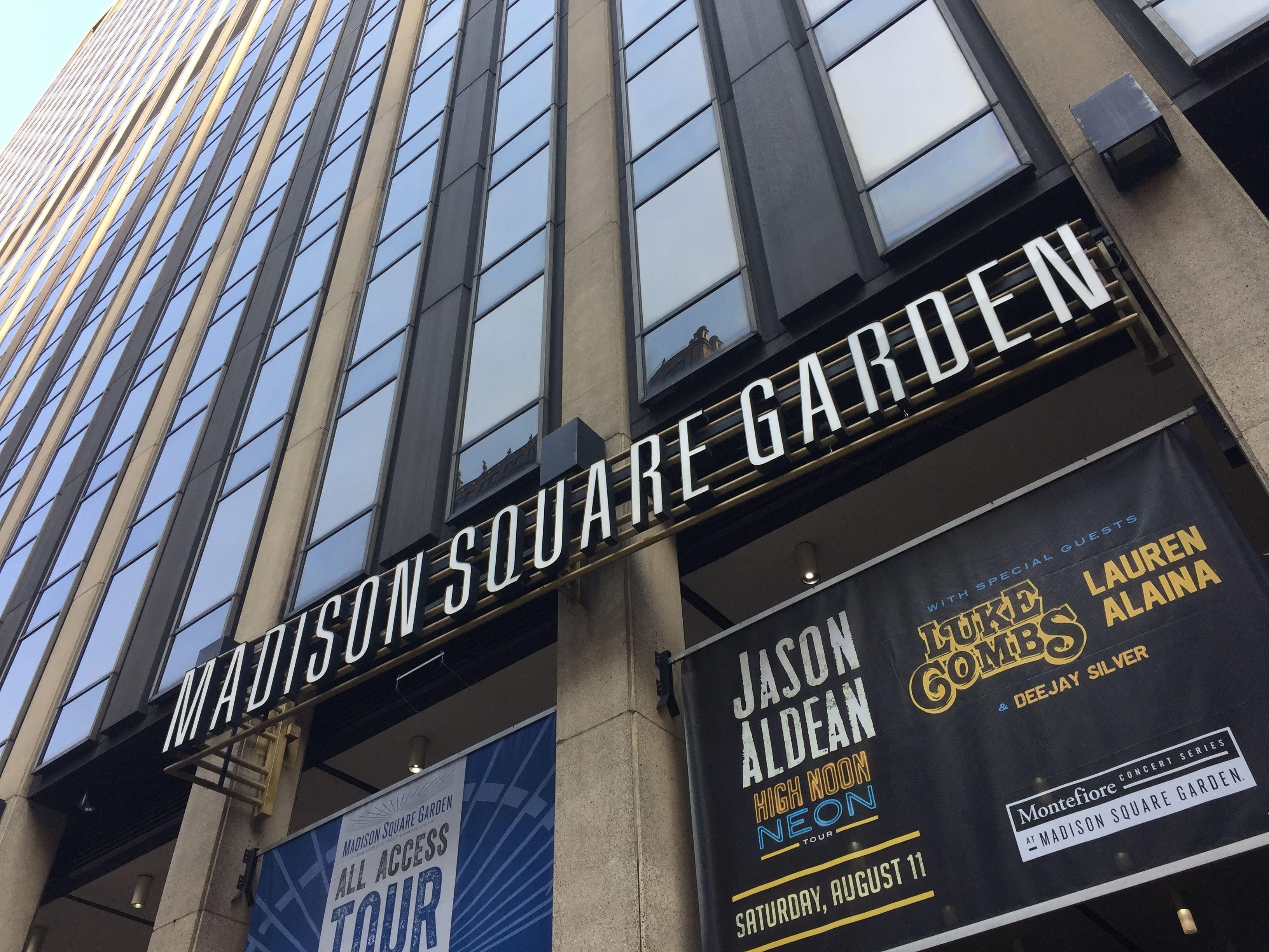 3264x2448 Free of Madison Square Garden