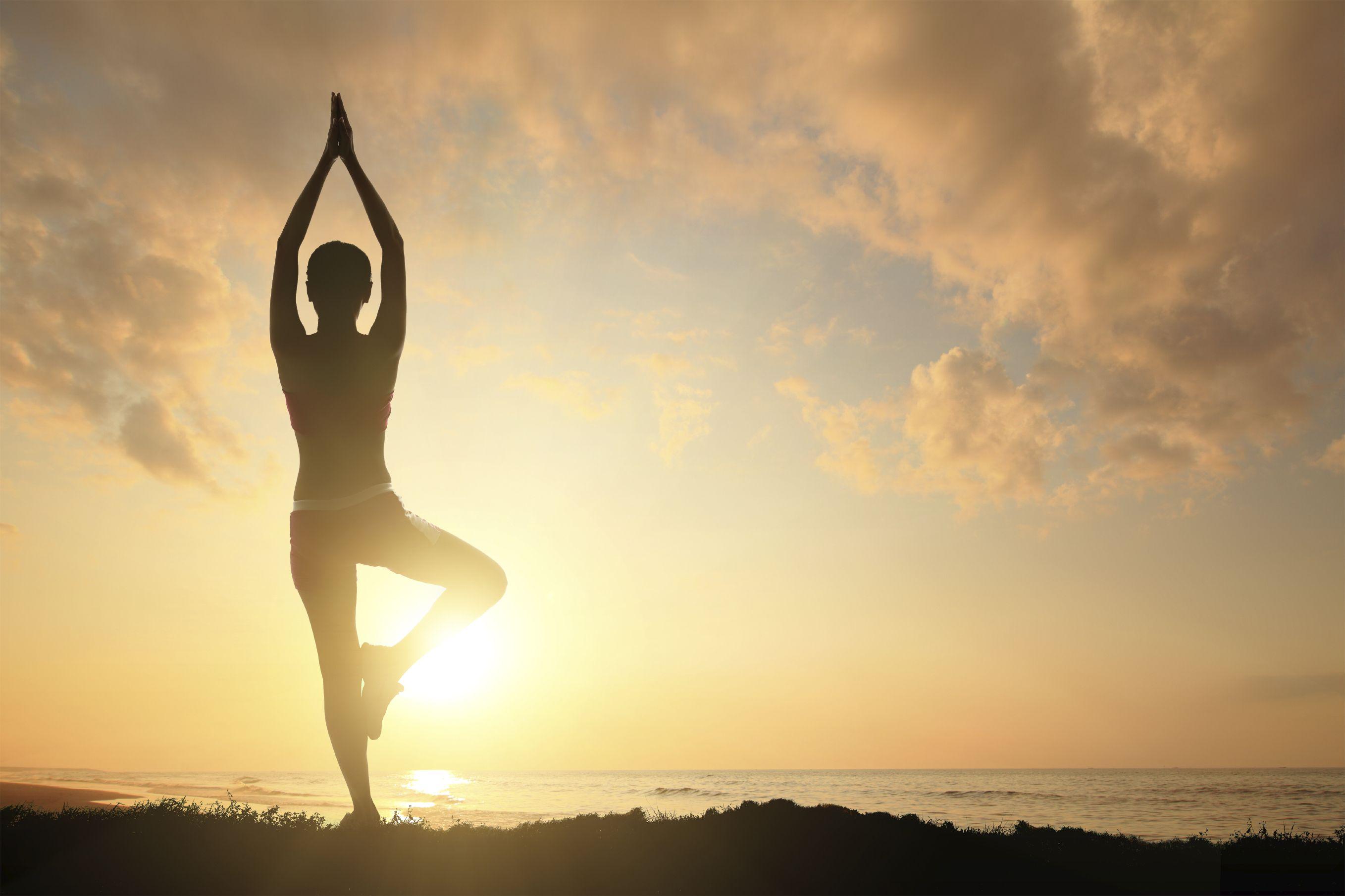 Yoga Sunset Wallpapers - Top Free Yoga Sunset Backgrounds - WallpaperAccess