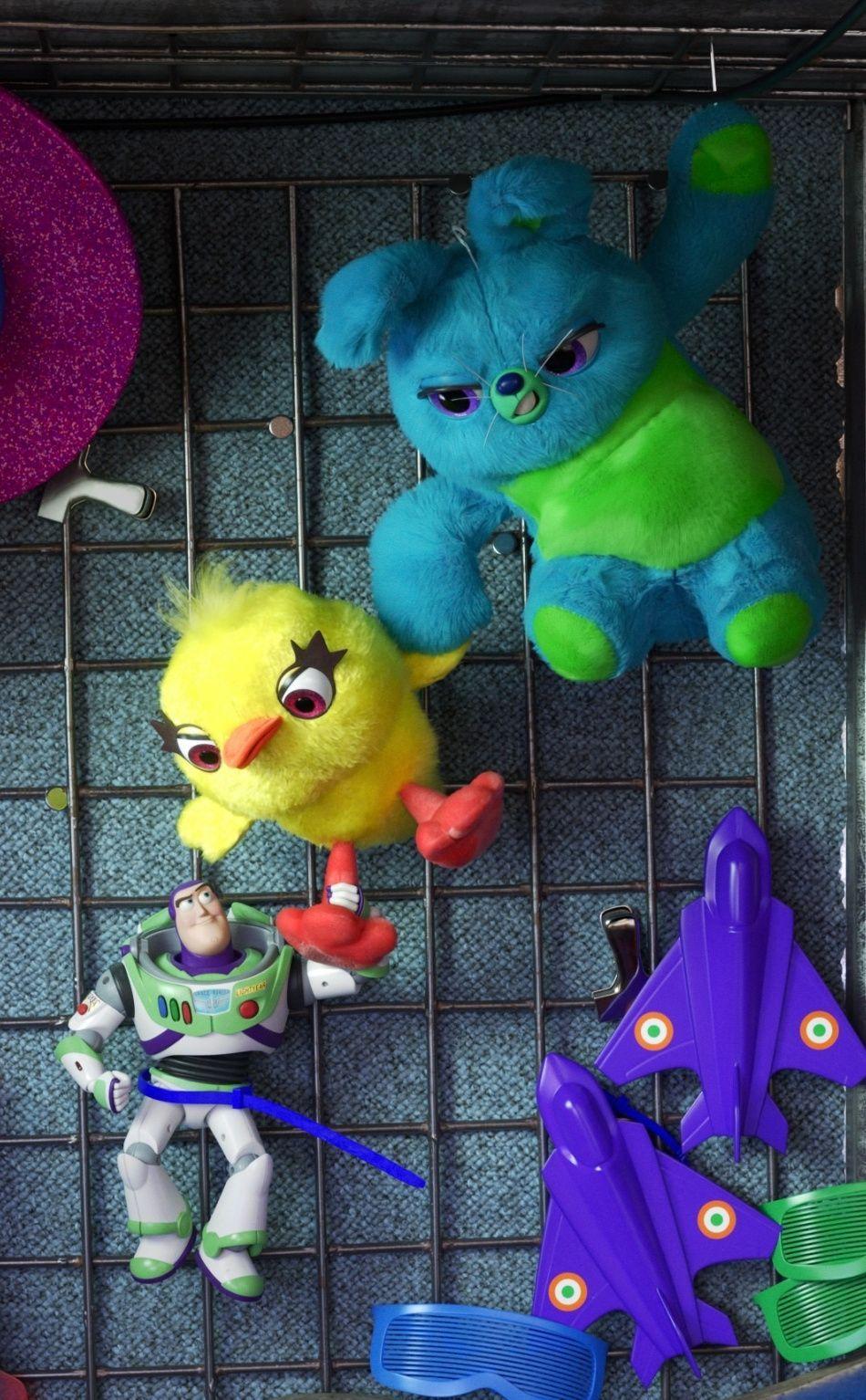 950x1534 Toy Story buzz lightyear, fluffy toys, movie Wallpaper