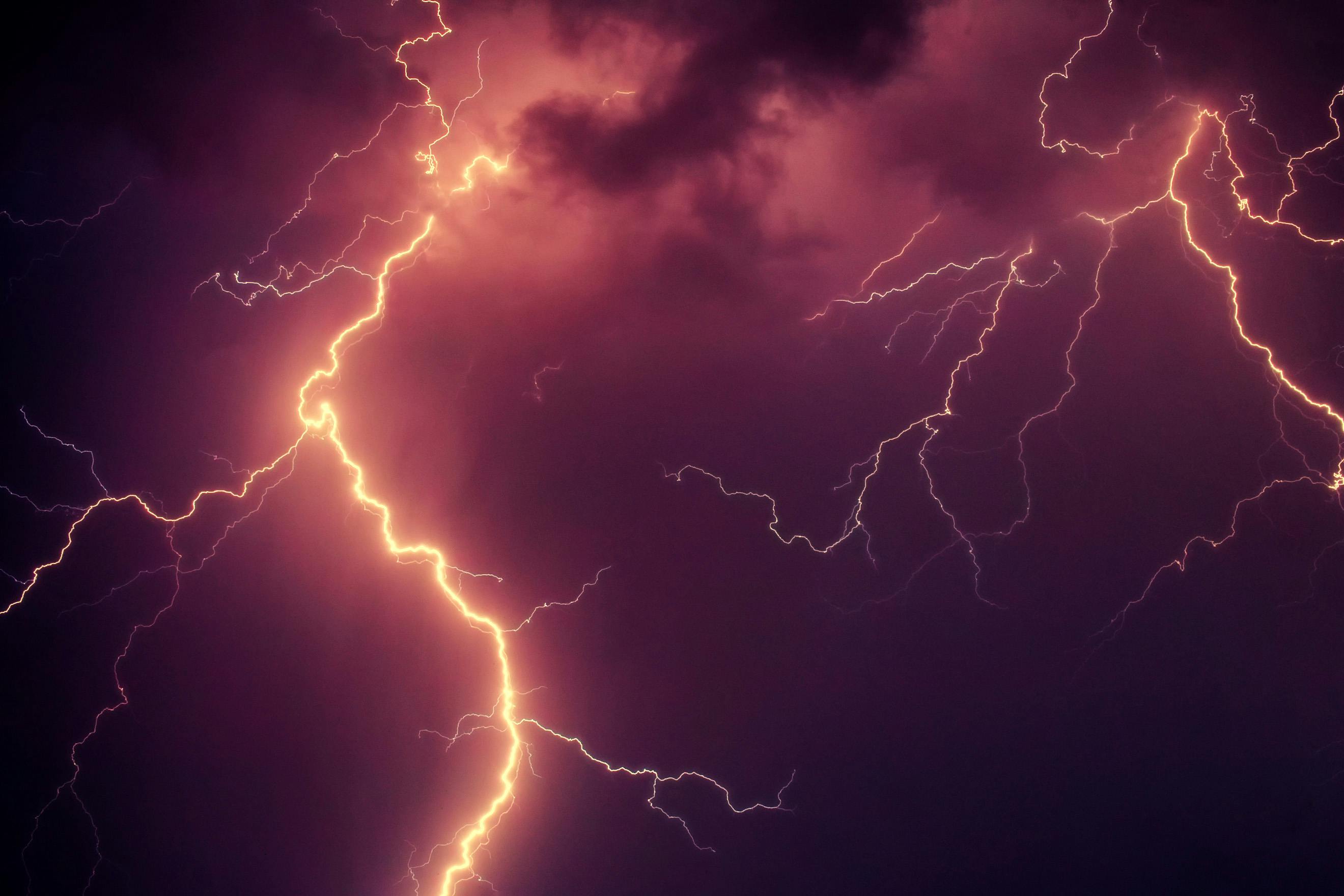 2640x1760 Thunder Photo, Download The BEST Free