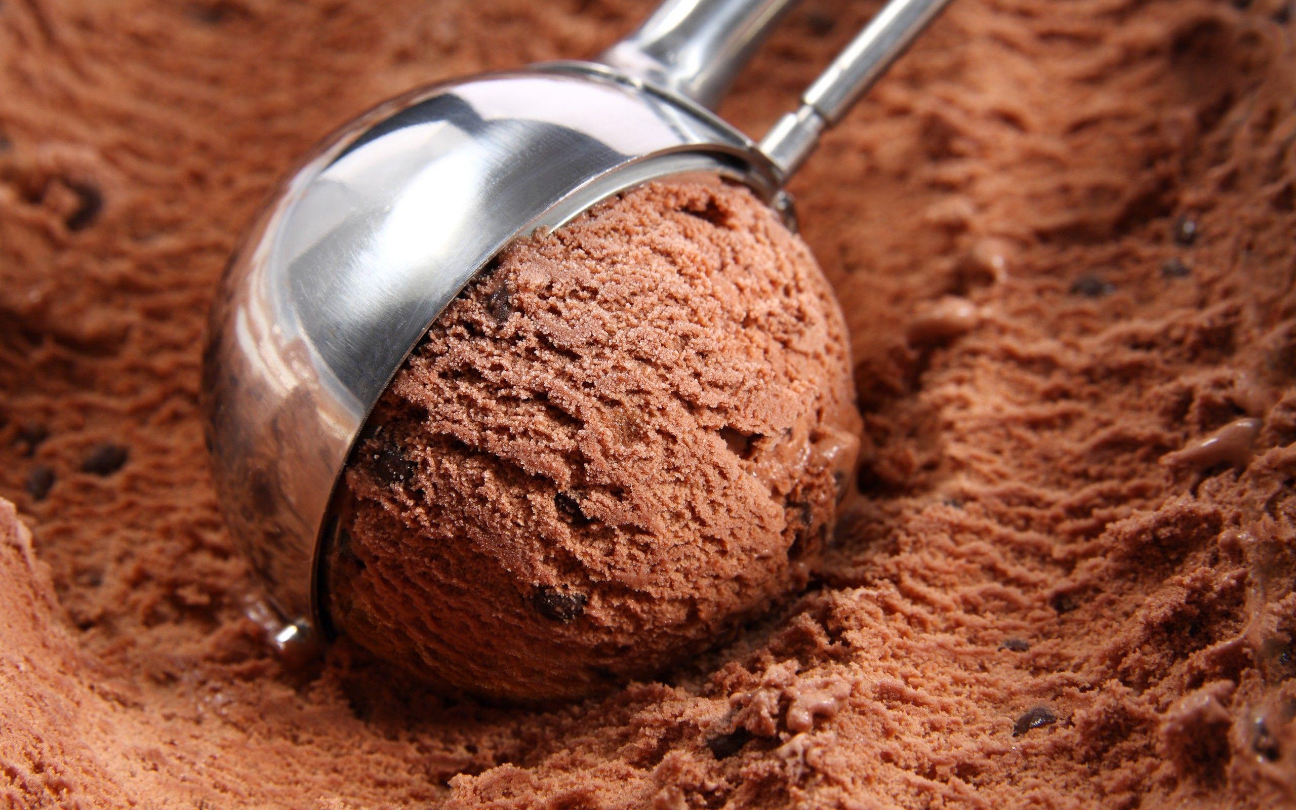 2560x1600 Lovely HD Ice Cream Wallpaper