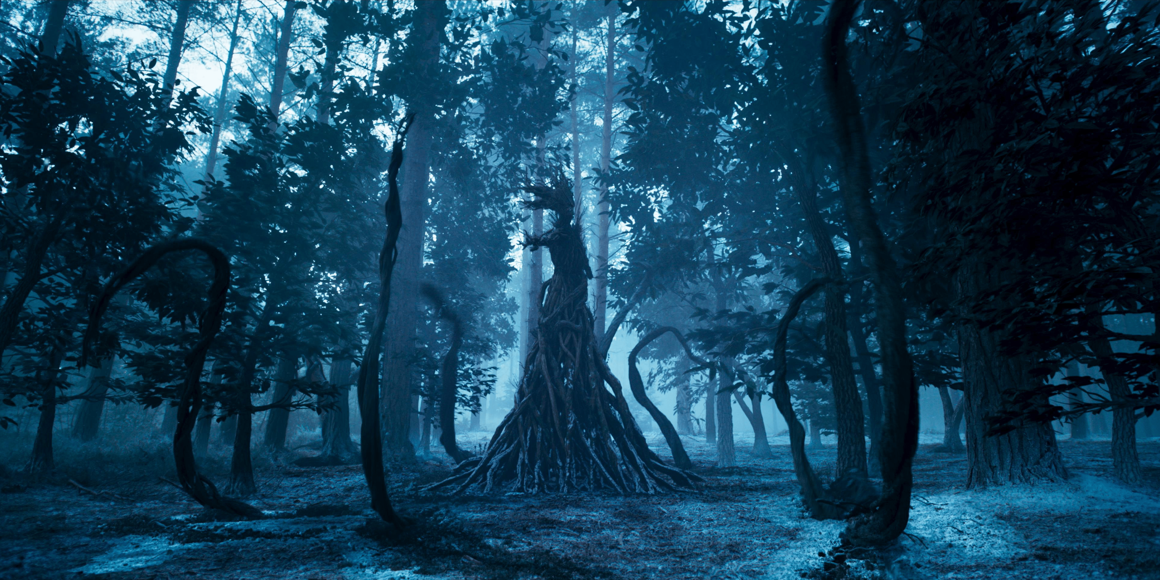 3840x1920 4K image of the leshen