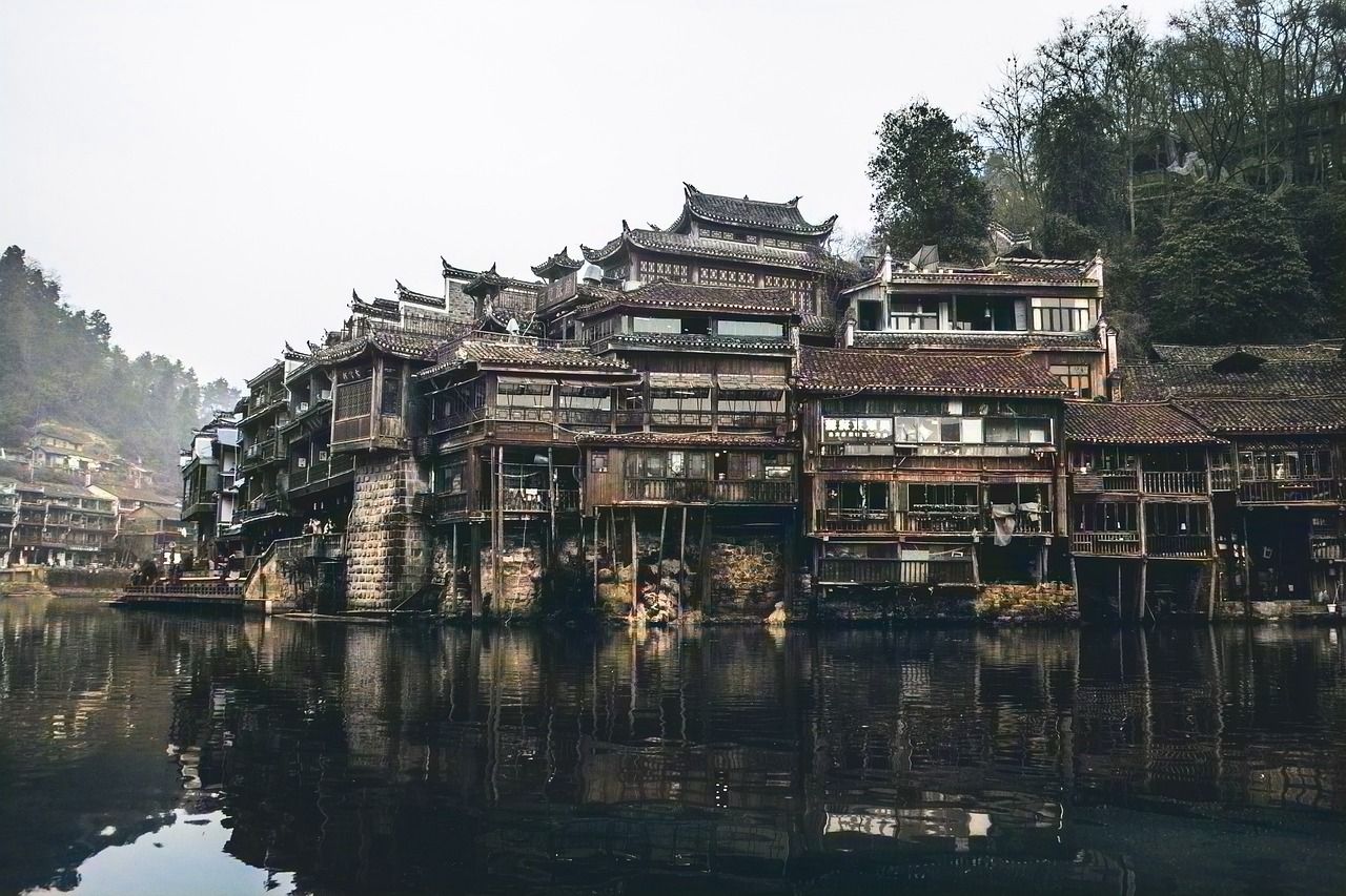 1280x853 Stilt Houses River Fenghuang