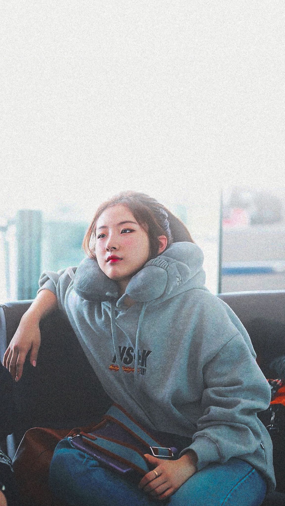 1152x2048 LOONA Haseul Wallpaper