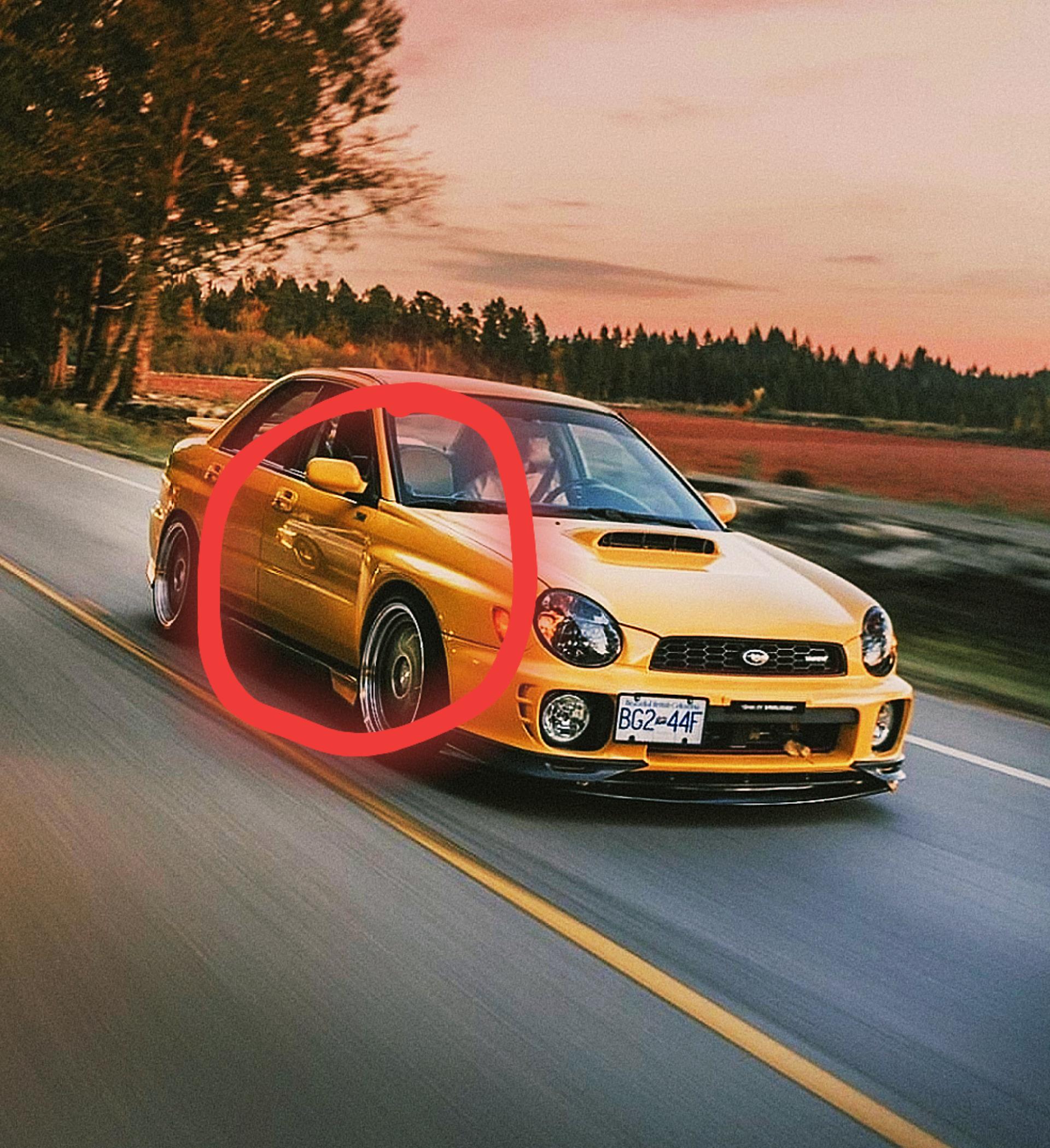 1920x2098 what is the car in the circled area