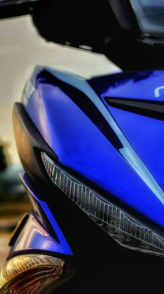 674x1205 Yamaha Y15ZR wallpaper