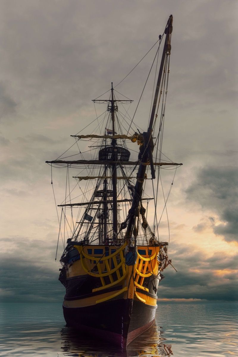 800x1200 Old ship