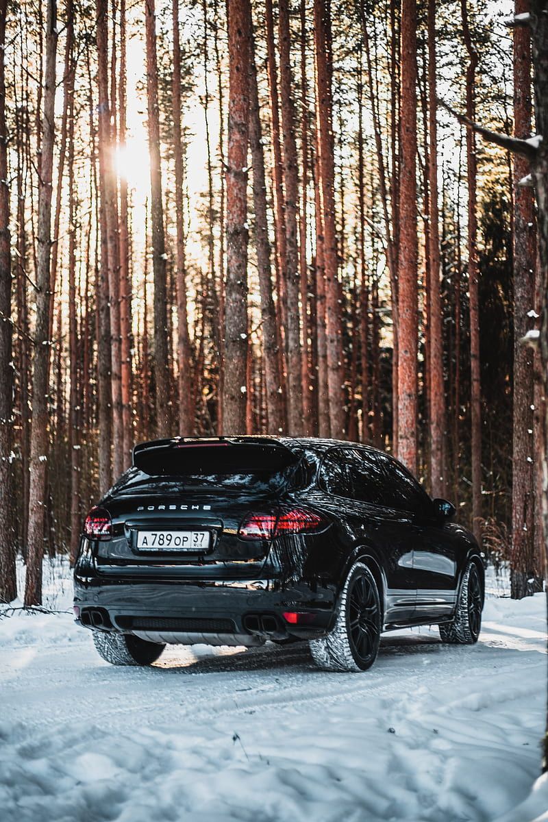 800x1200 HD porsche snow wallpaper