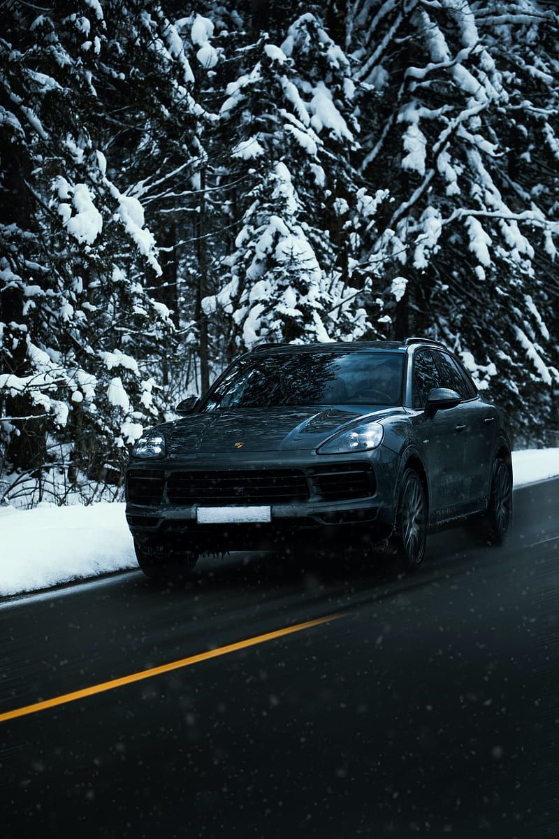 800x1200 HD porsche winter wallpaper