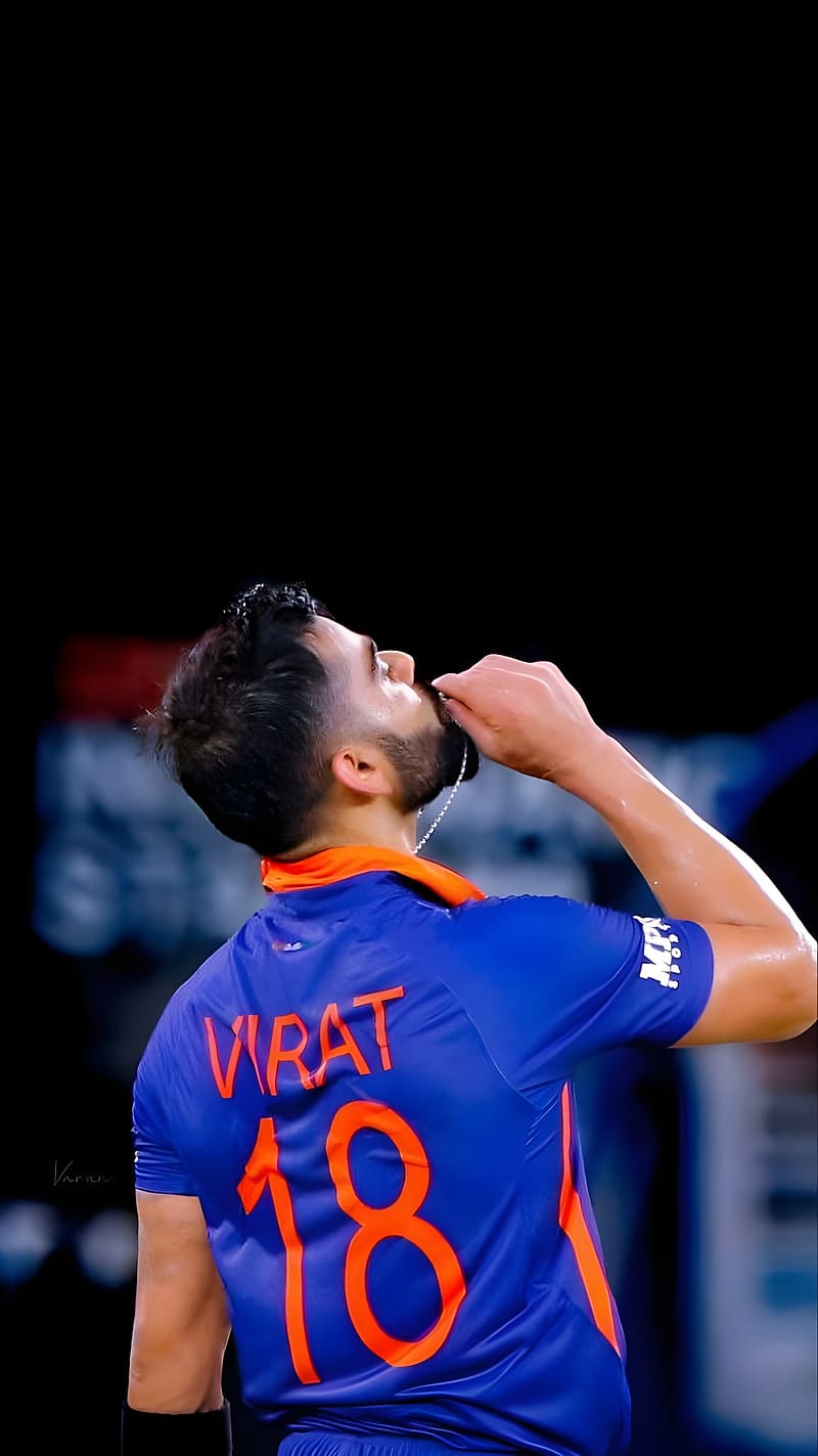 800x1423 Best Virat Kohli, Kisses The Chain