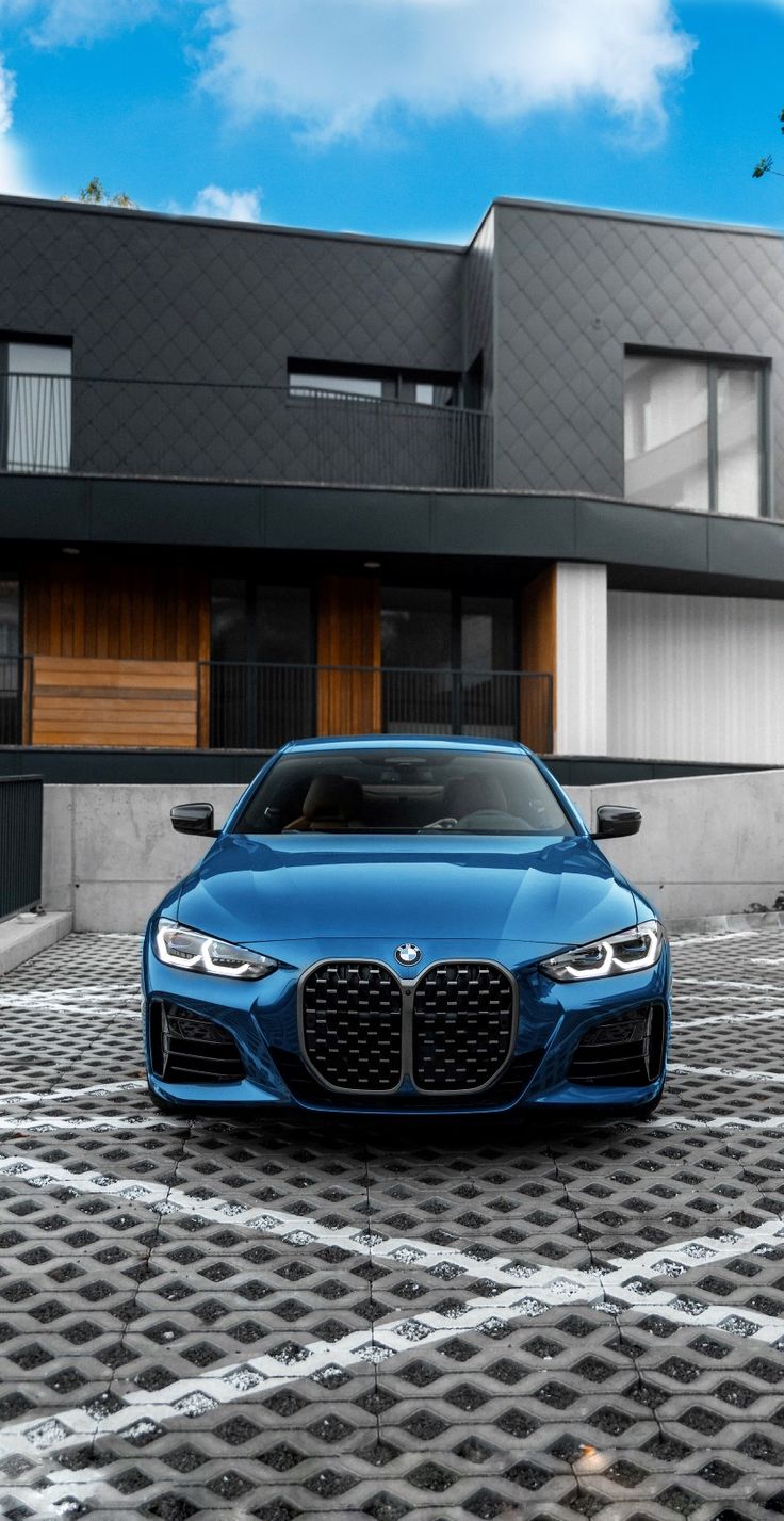 736x1427 BMW M4 next gen
