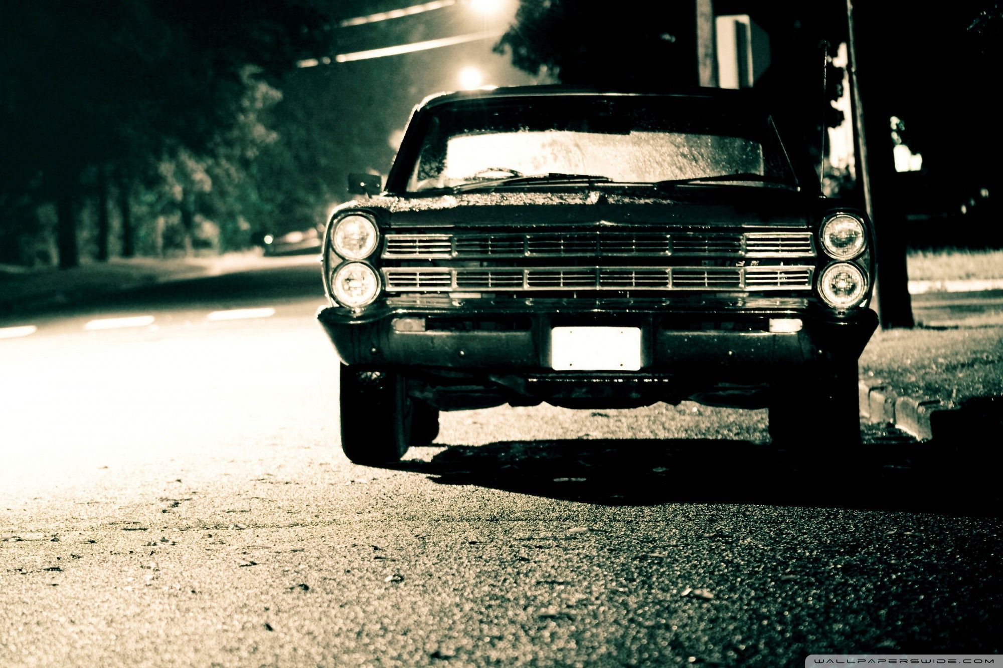 2000x1333 Classic Car Ultra HD Wallpaper for 4K