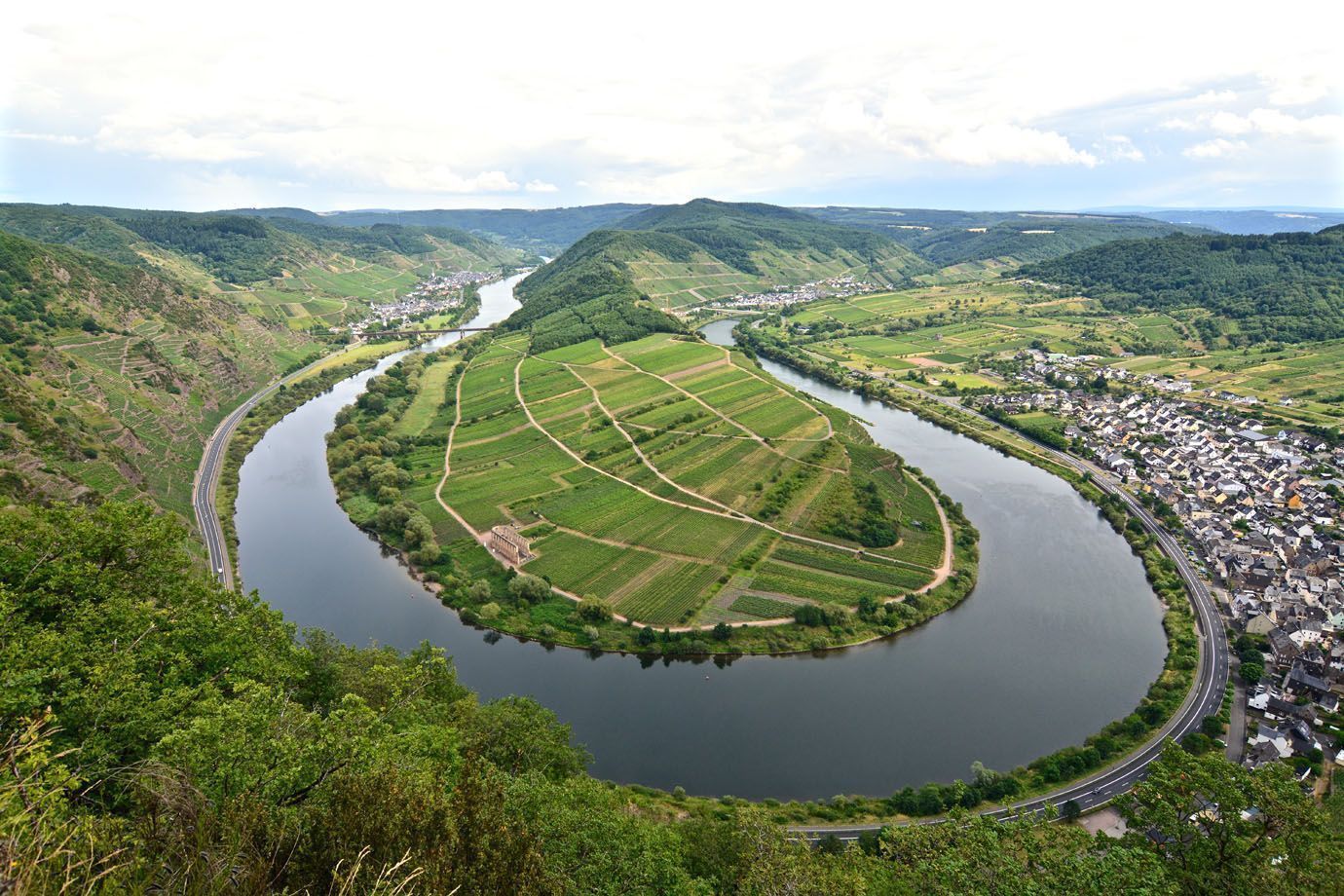 1380x920 Mosel Valley 2024