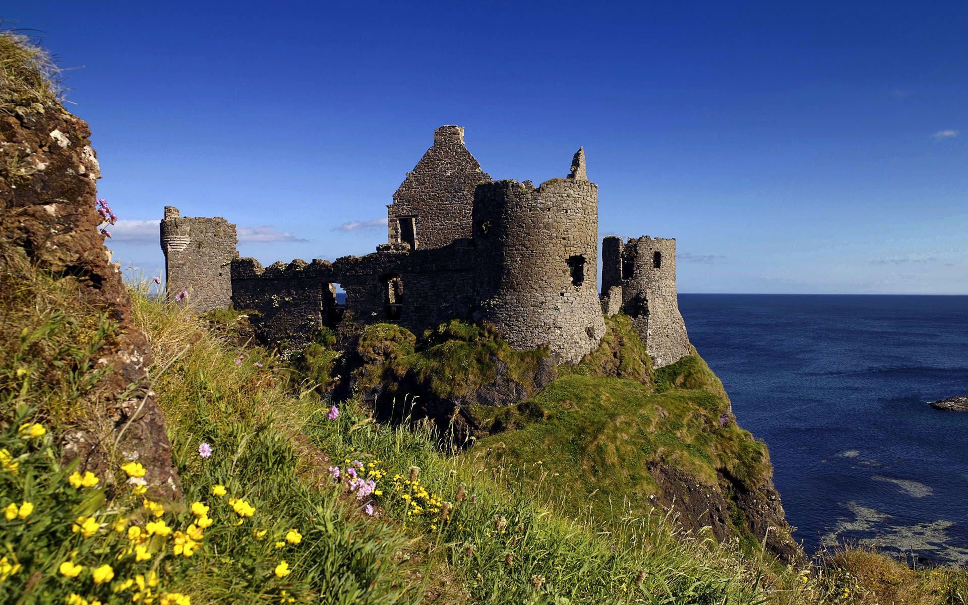 1920x1200 Ruins of Dunluce Castle, Antrim, Northern Ireland, UK