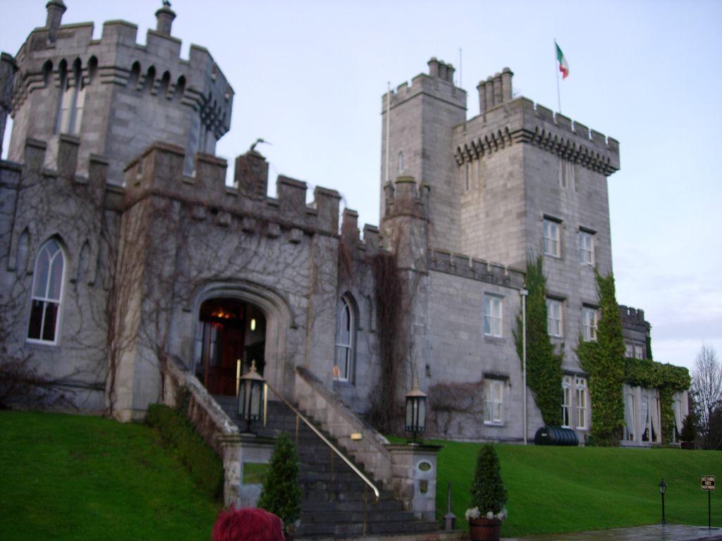 1024x768 All About The Famous Places: Ireland Castles Top Picture for Tourism