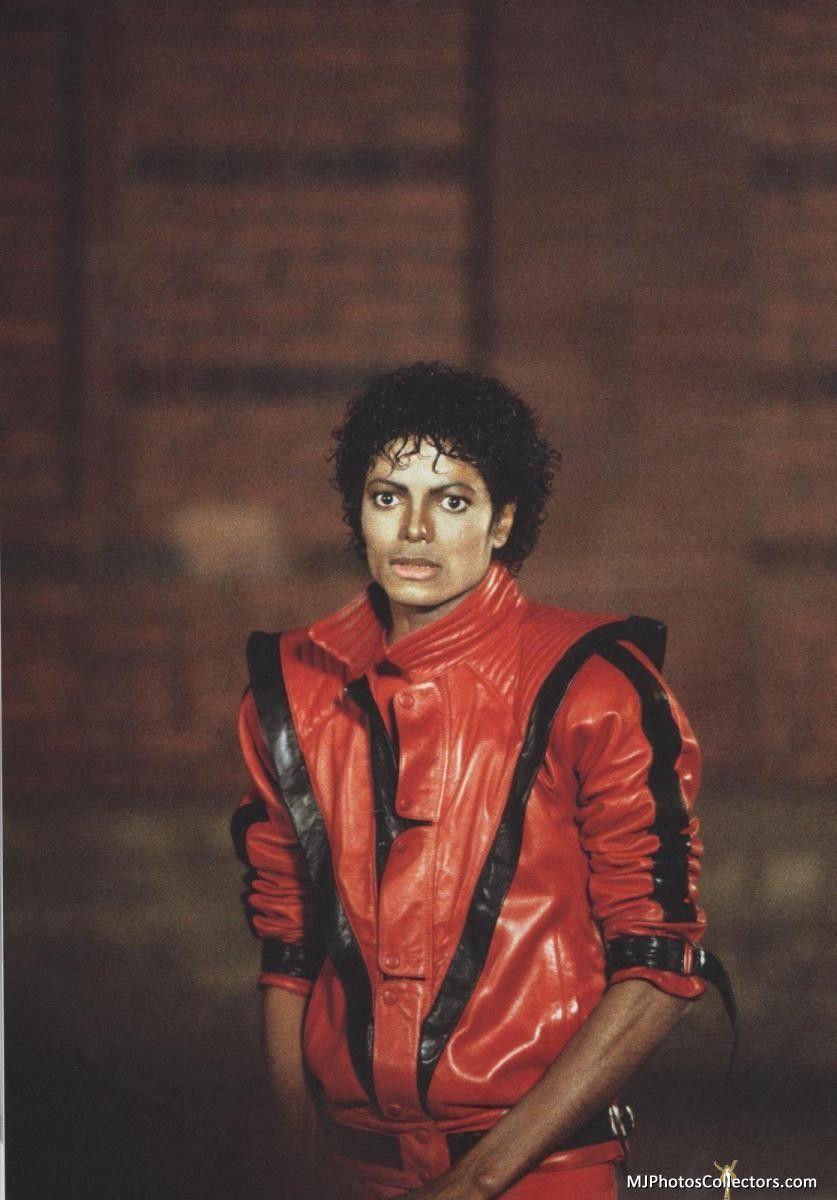 Download Michael Jackson's Iconic Thriller Dance Wallpaper | Wallpapers.com
