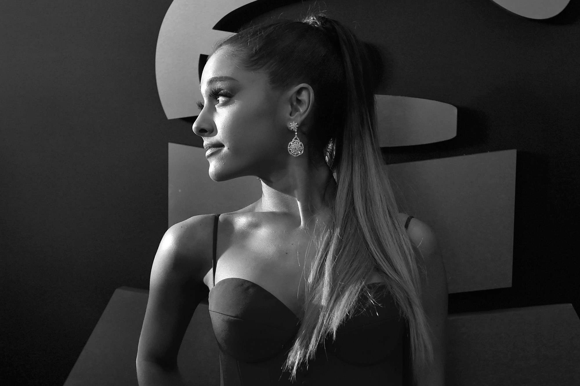 Ariana Grande 4K Wallpapers - Top Free Ariana Grande 4K Backgrounds ...