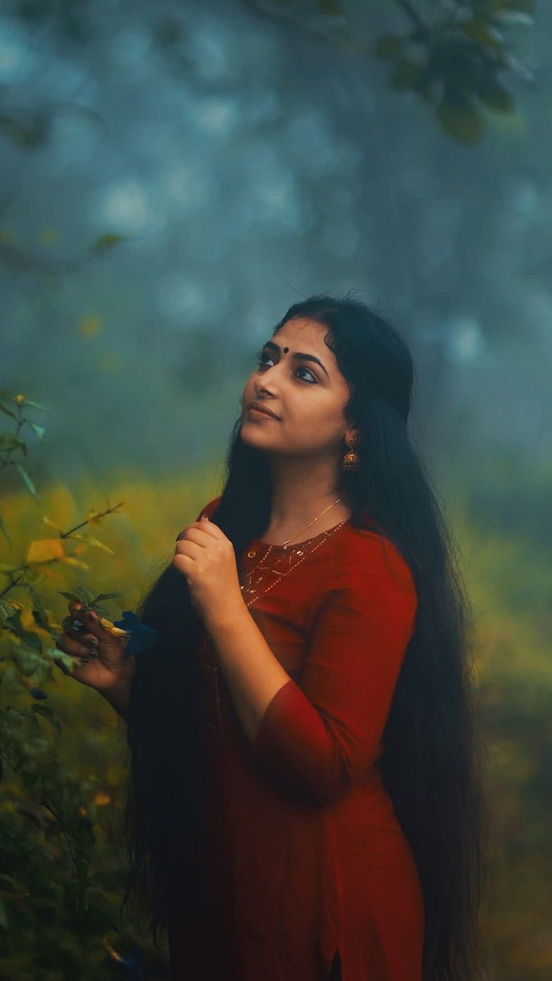 800x1422 Anu Sithara, actresses, actress, dress, Malayalam, beautyful, mollywood, girl, HD phone wallpaper