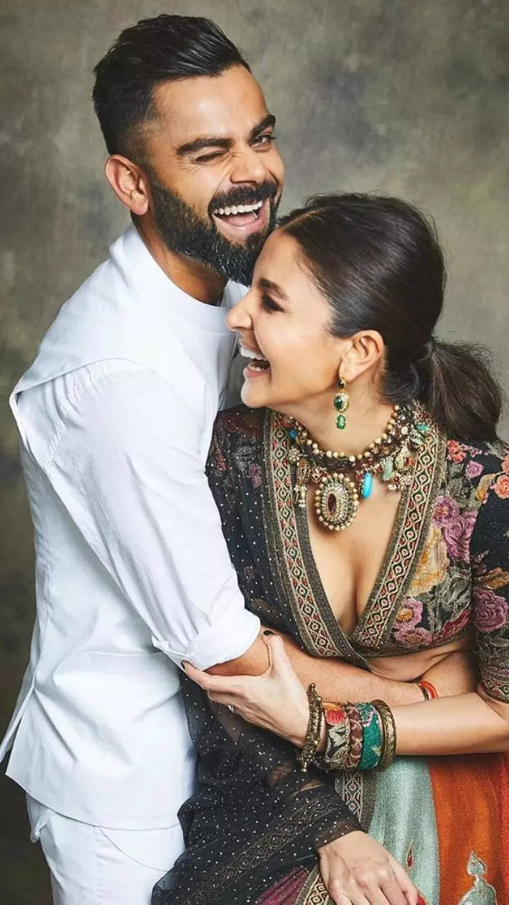 720x1280 loved couple Anushka Sharma