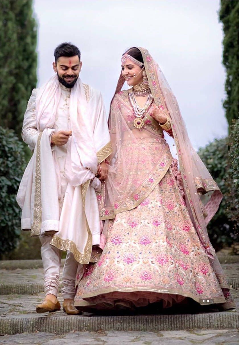 840x1212 Virat Kohli and Anushka