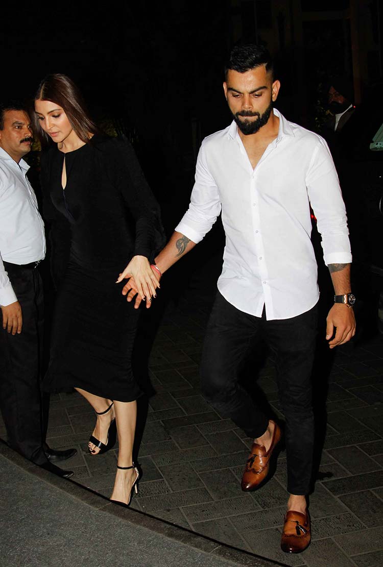 750x1111 Anushka Sharma and Virat Kohli look