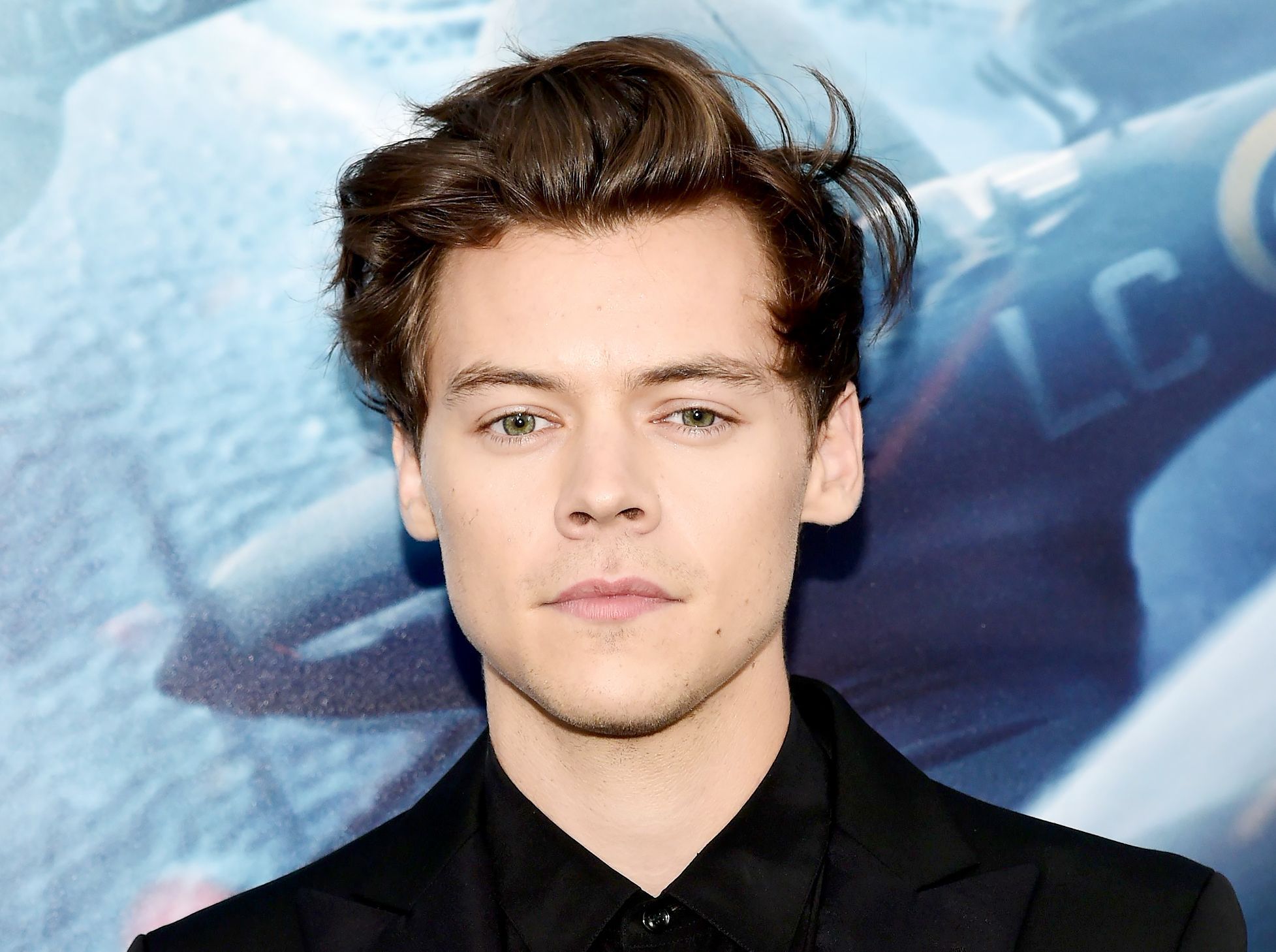 1955x1458 English Singer Music Harry Styles