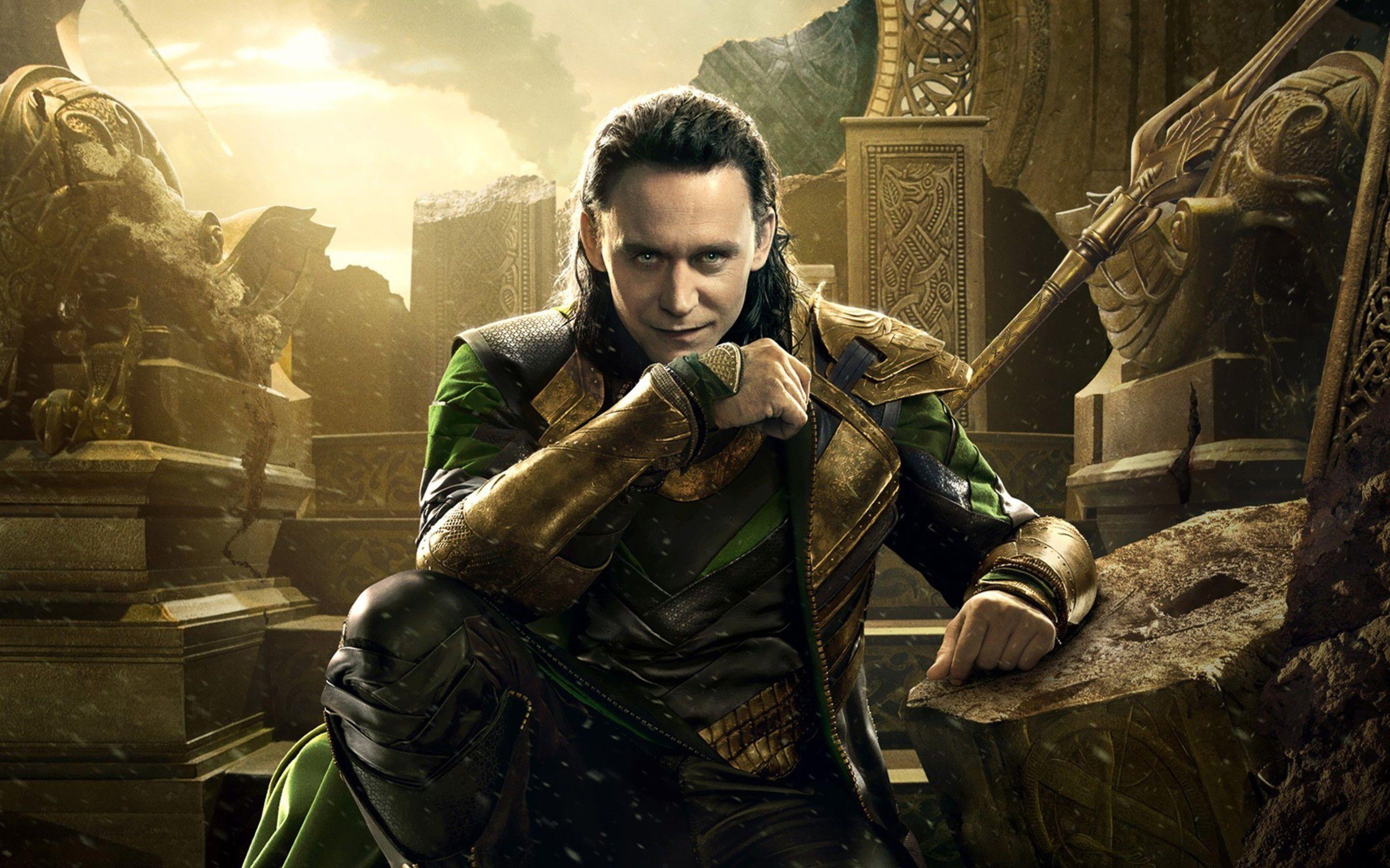 2880x1800 Loki in Thor The Dark World Wallpaper