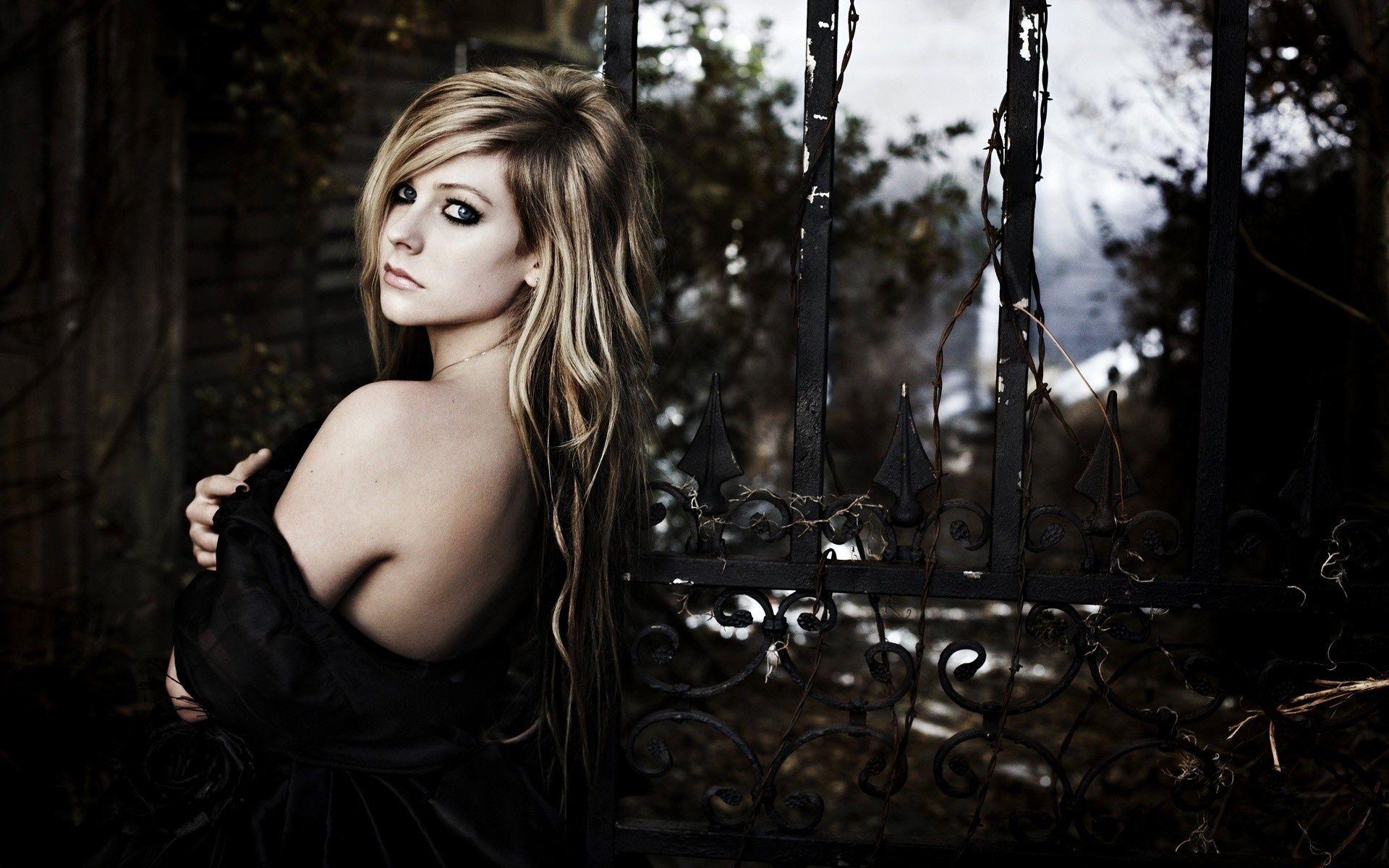 1920x1200 Gothic Wallpaper